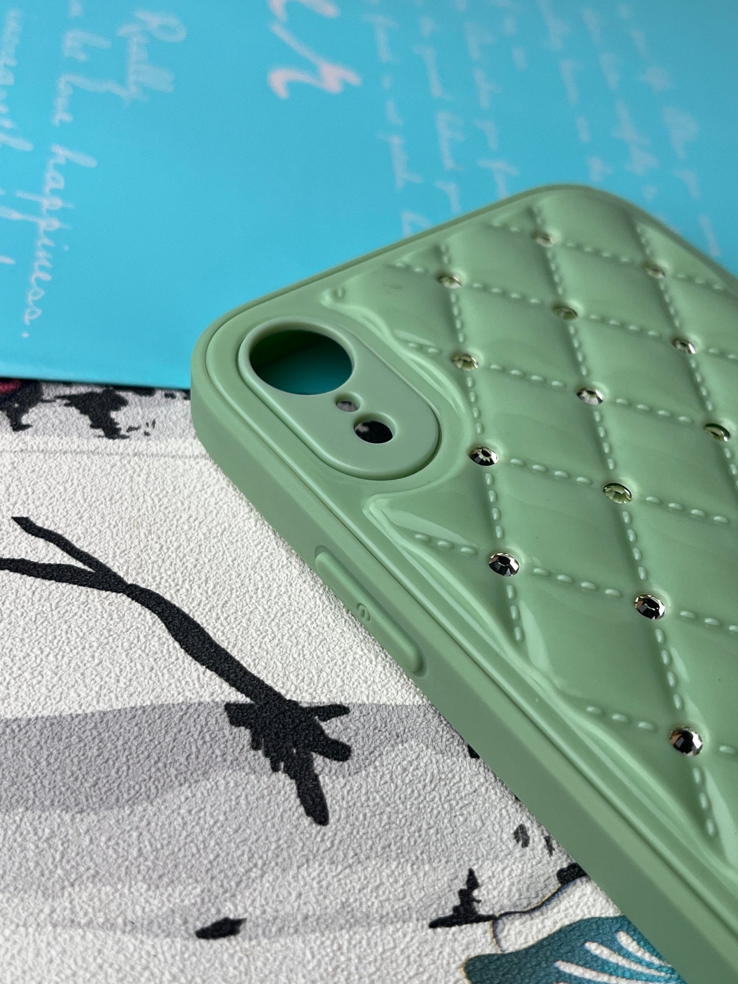 Shiny Square Dotted Dimond Designer Case