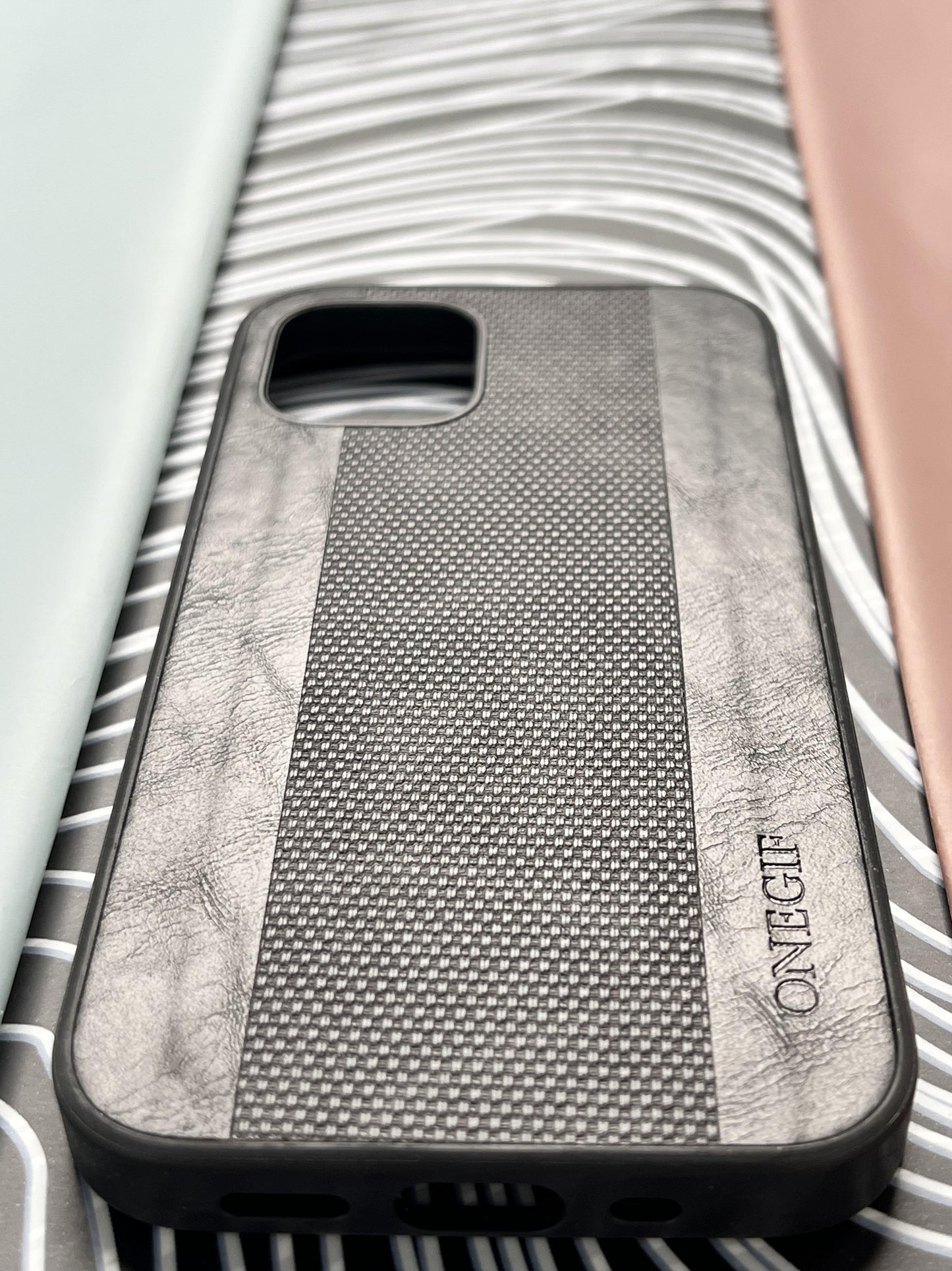 Onegif / Puloka Leather Cases