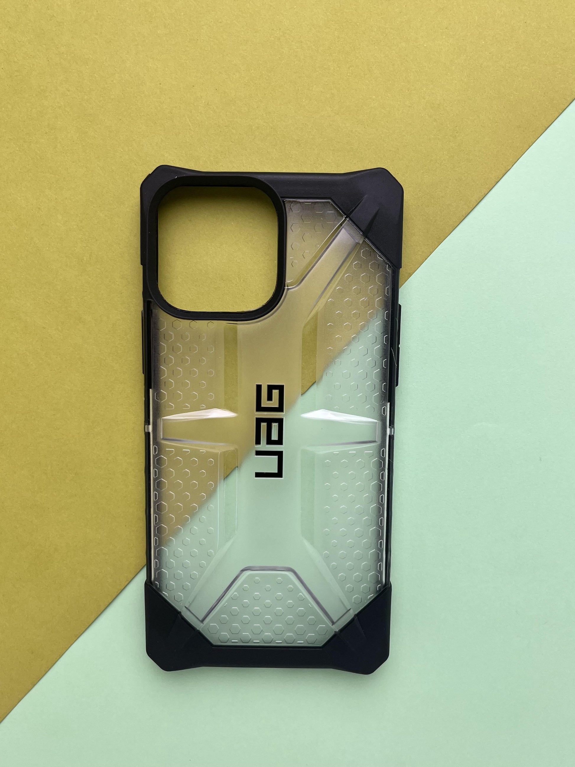 Urban Armor Gear UAG PLASMA