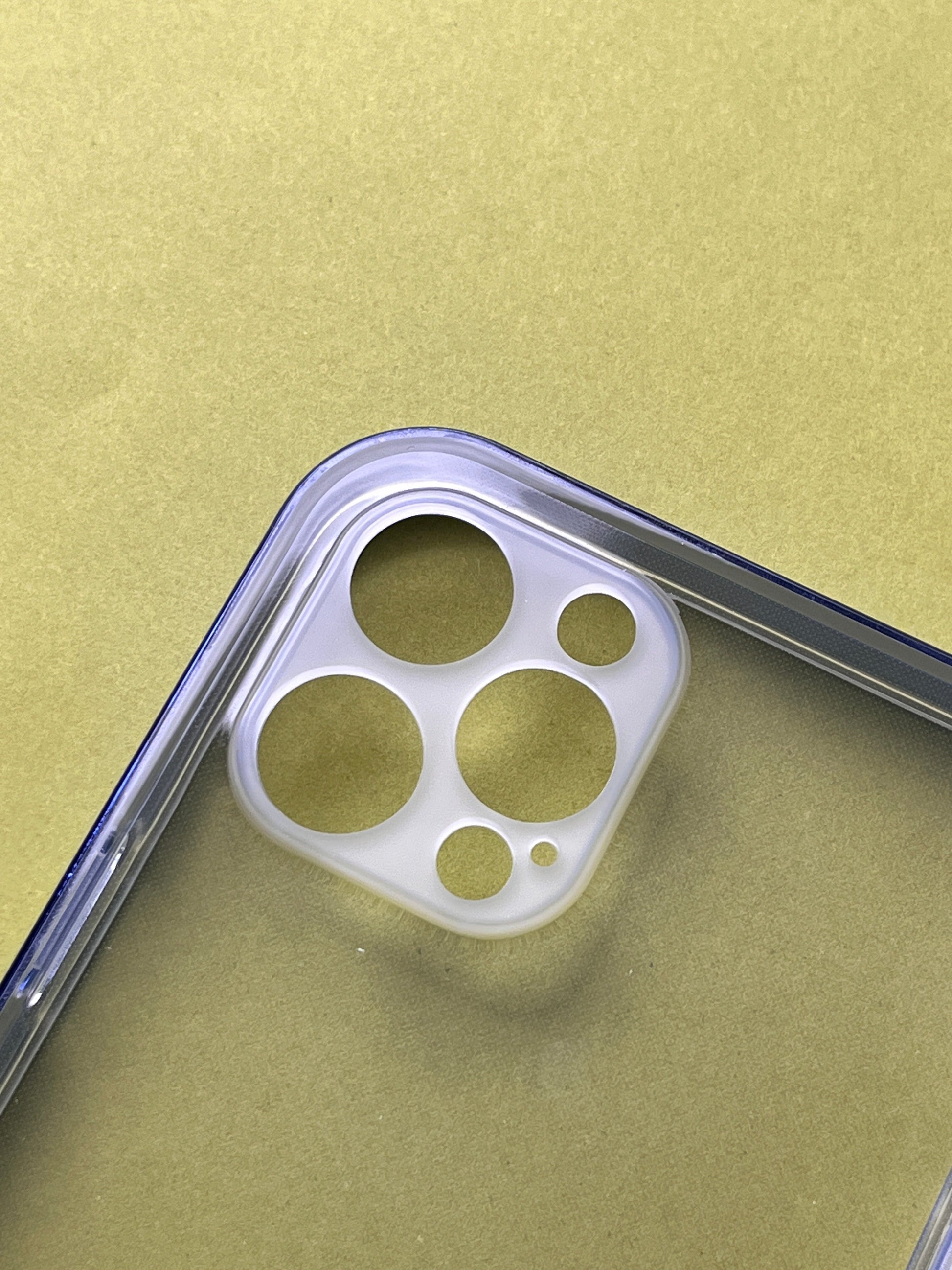 Smallcase Bodyshine Clear case