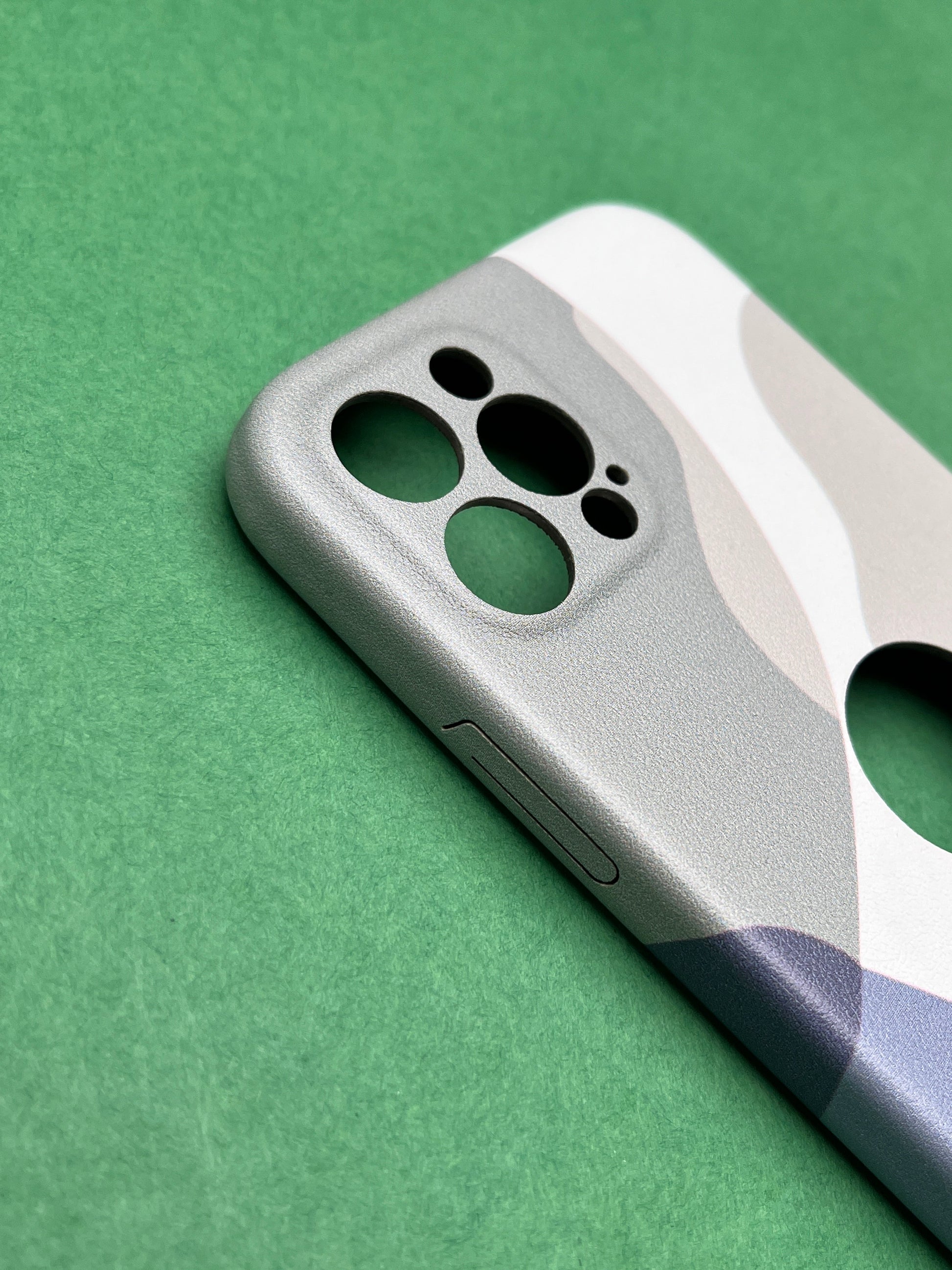 Classy Leather Print With In Side Velvet Finish Cover