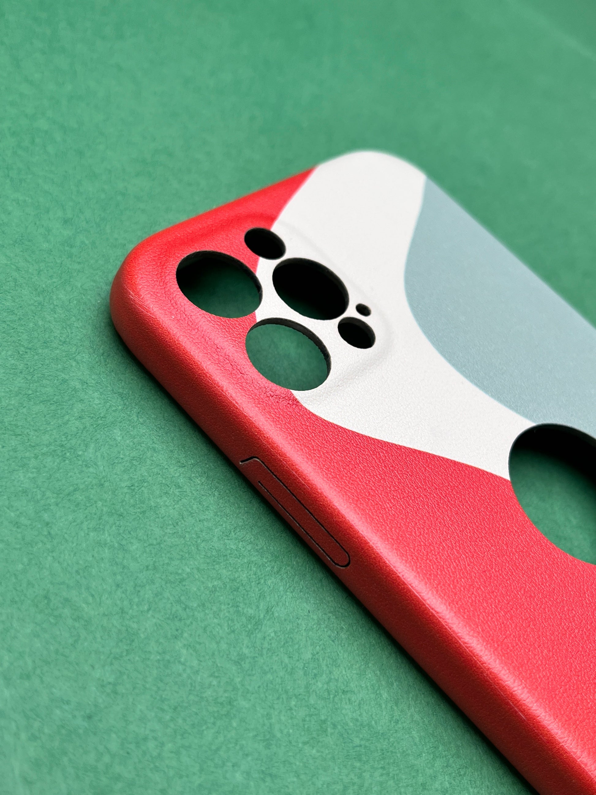 Classy Leather Print With In Side Velvet Finish Cover