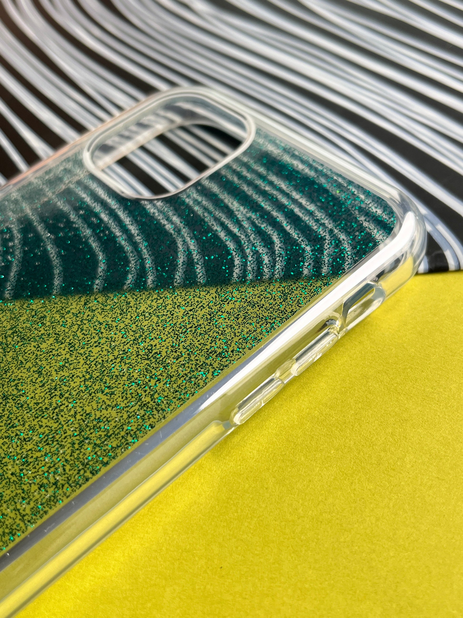 Simple Fashion Shimmer case