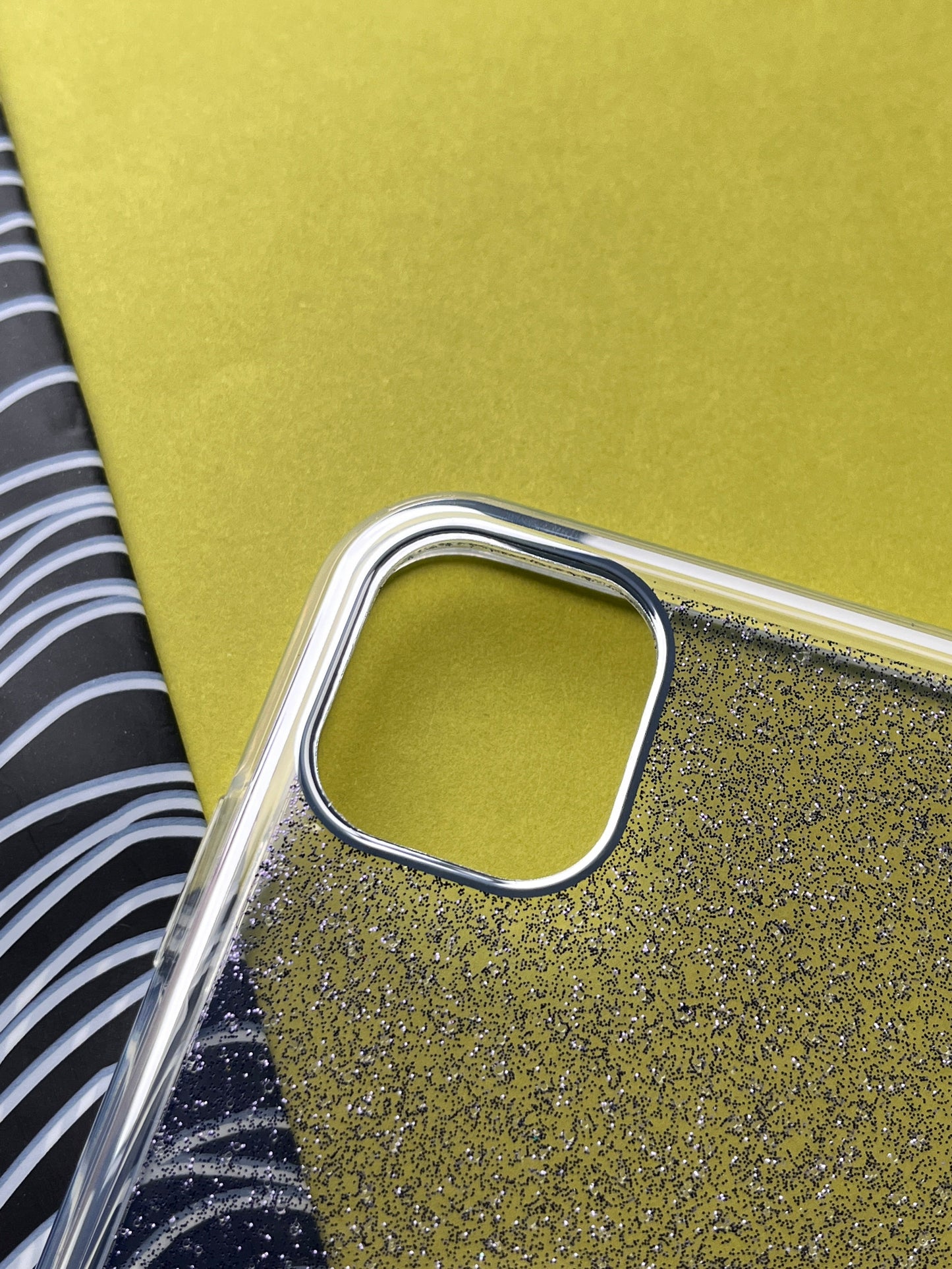 Simple Fashion Shimmer case