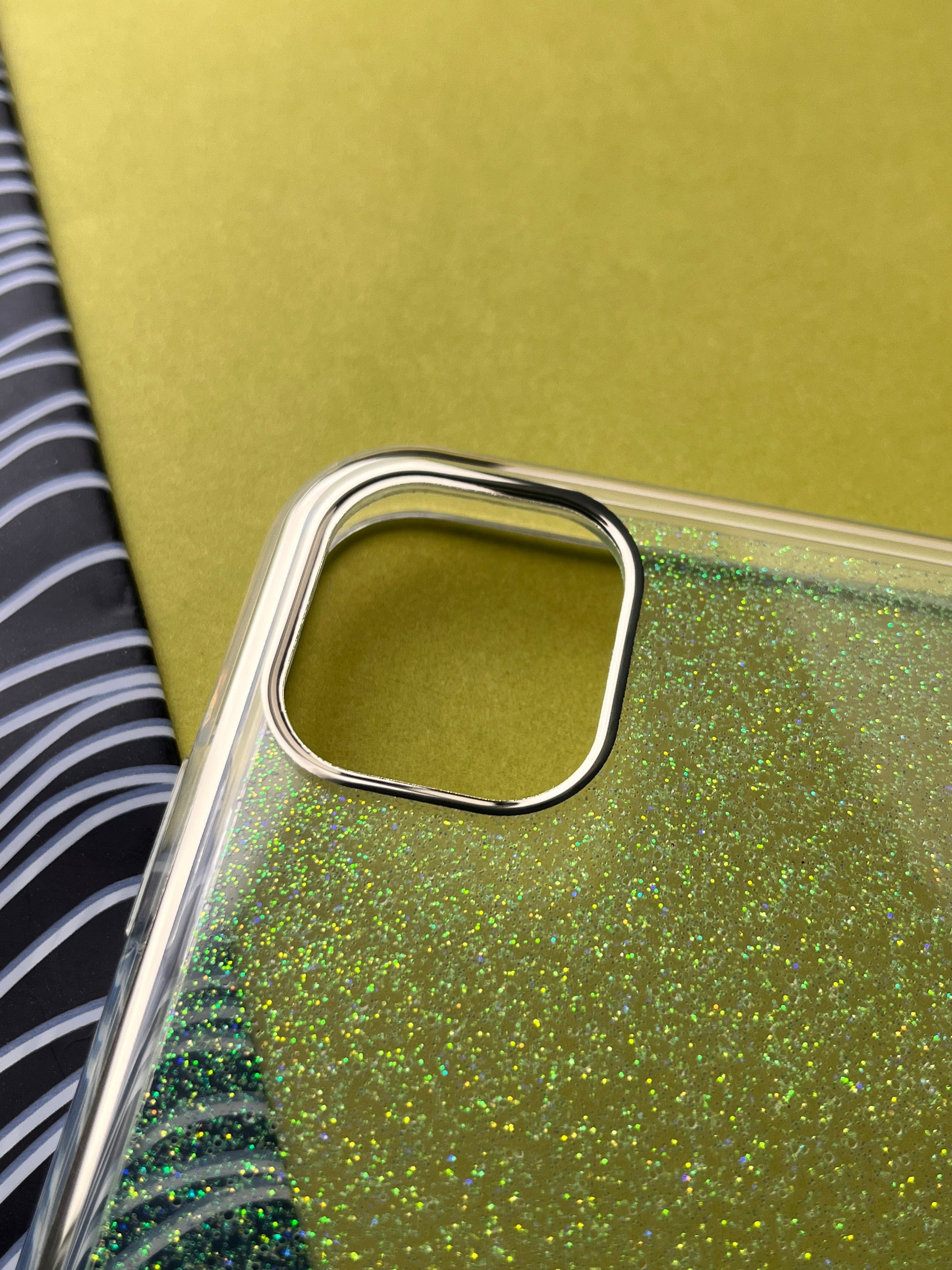 Simple Fashion Shimmer case