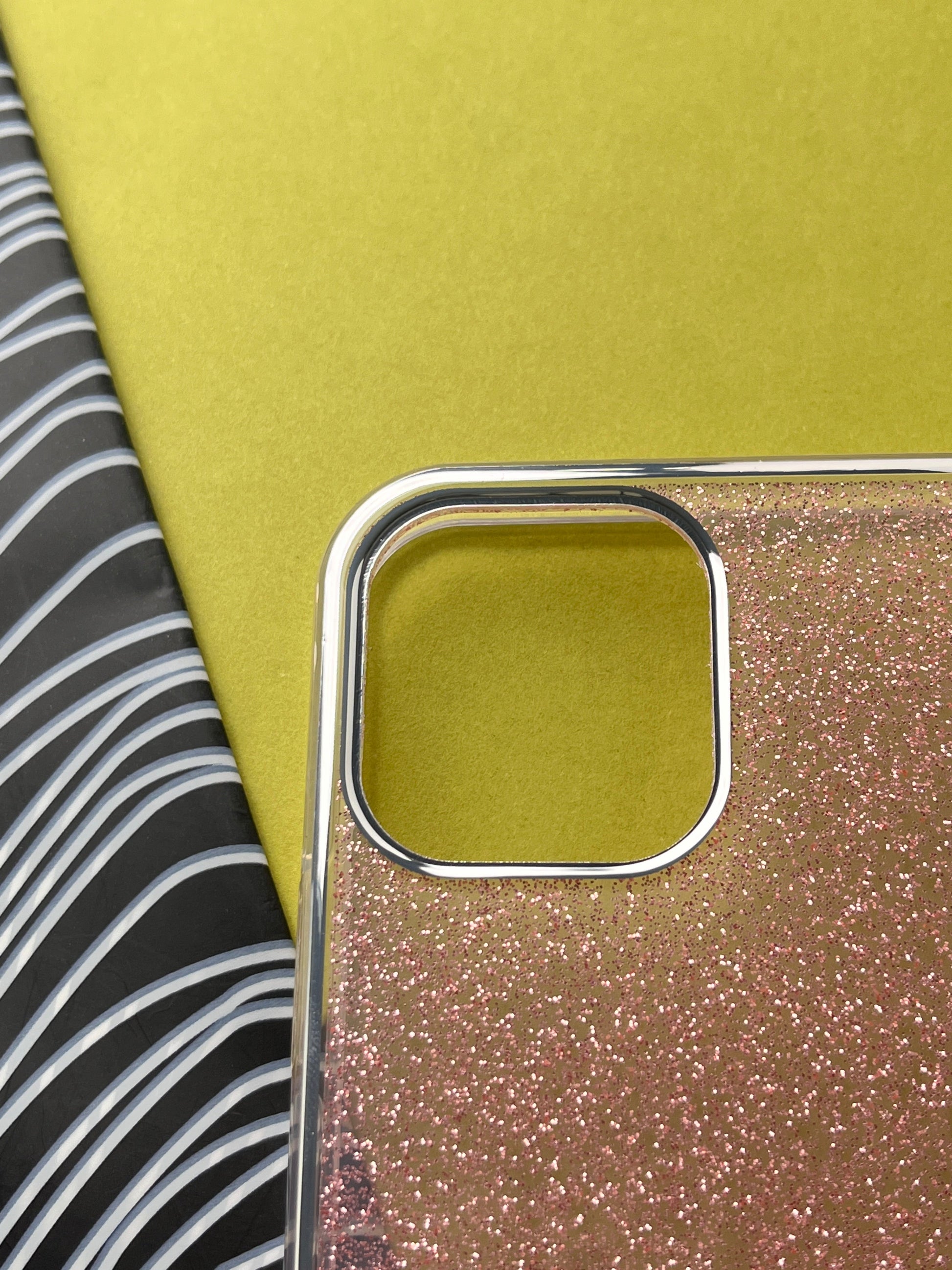 Simple Fashion Shimmer case