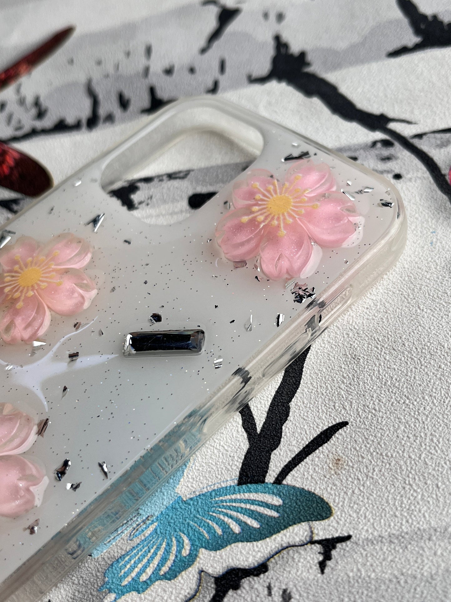 Ladies Spacial Floral Stone Diamond Case