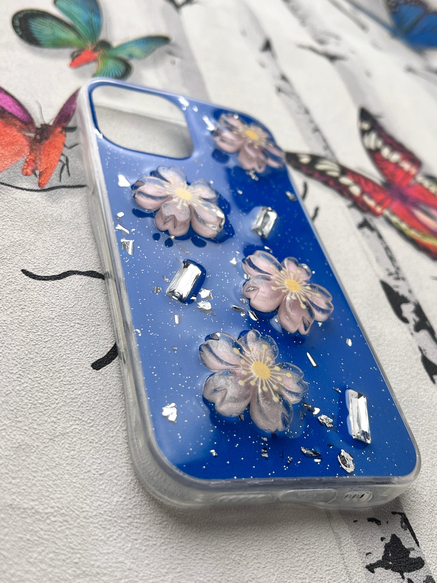 Ladies Spacial Floral Stone Diamond Case