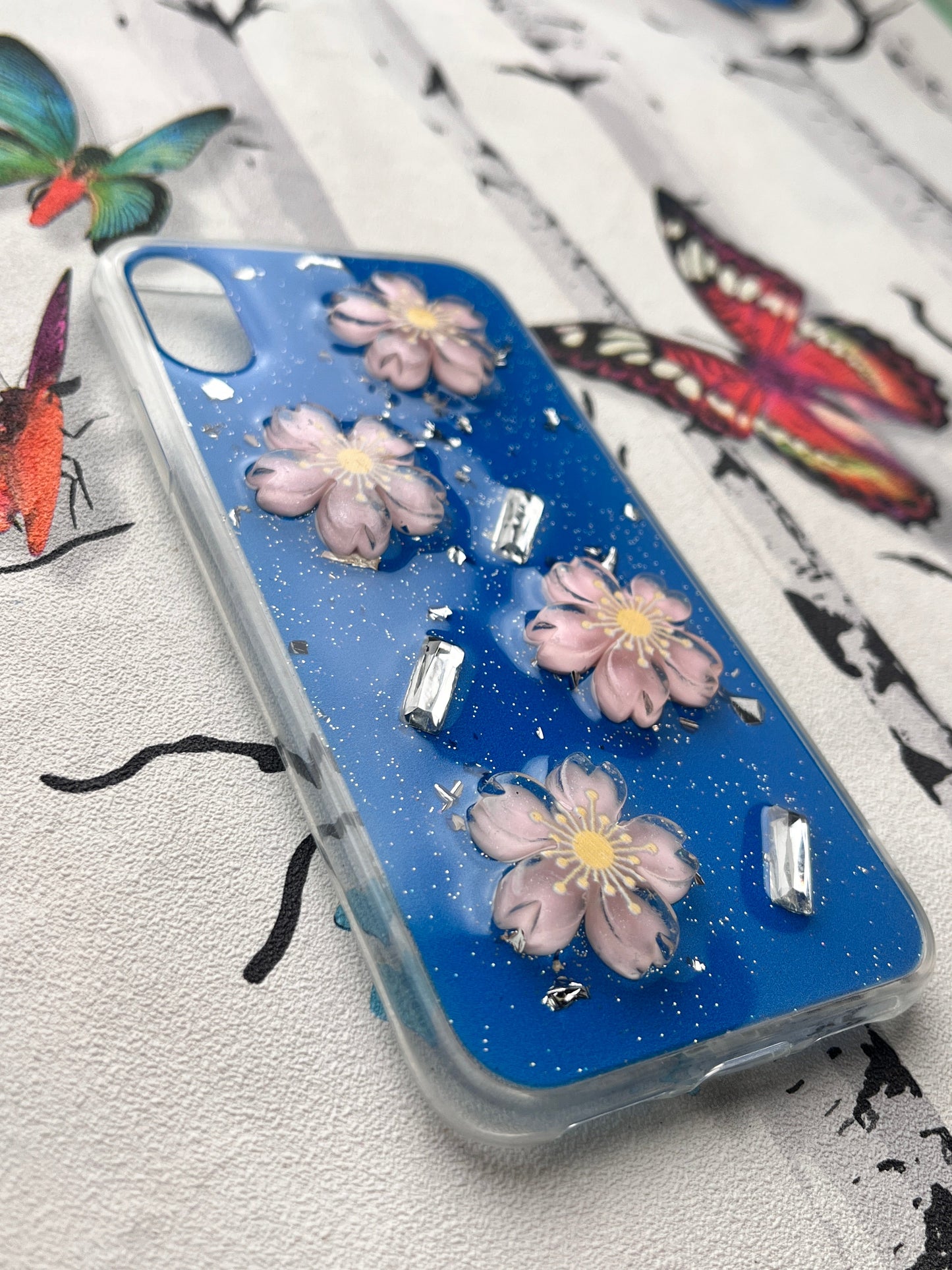 Ladies Spacial Floral Stone Diamond Case