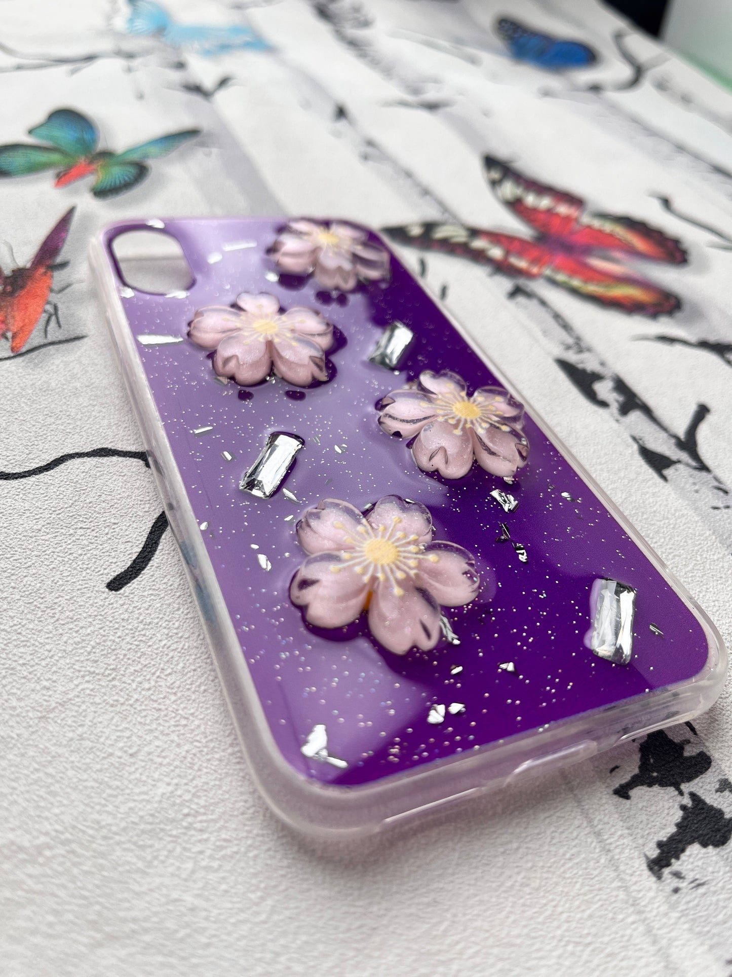 Ladies Spacial Floral Stone Diamond Case