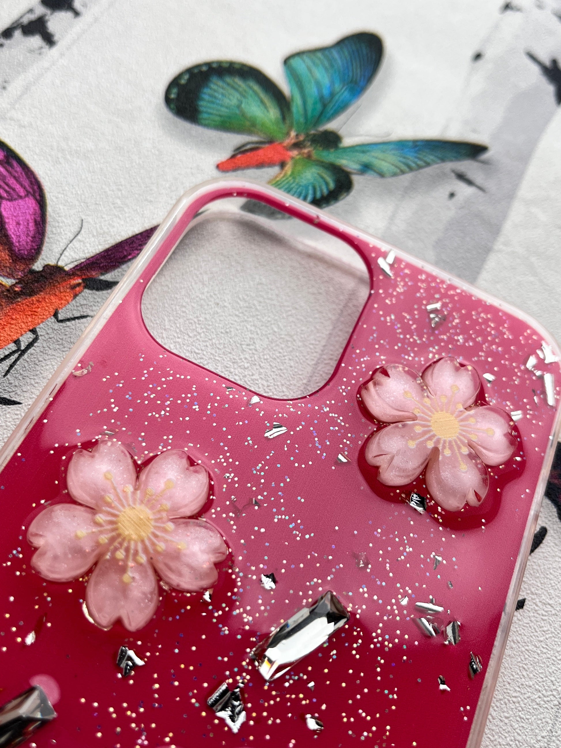 Ladies Spacial Floral Stone Diamond Case