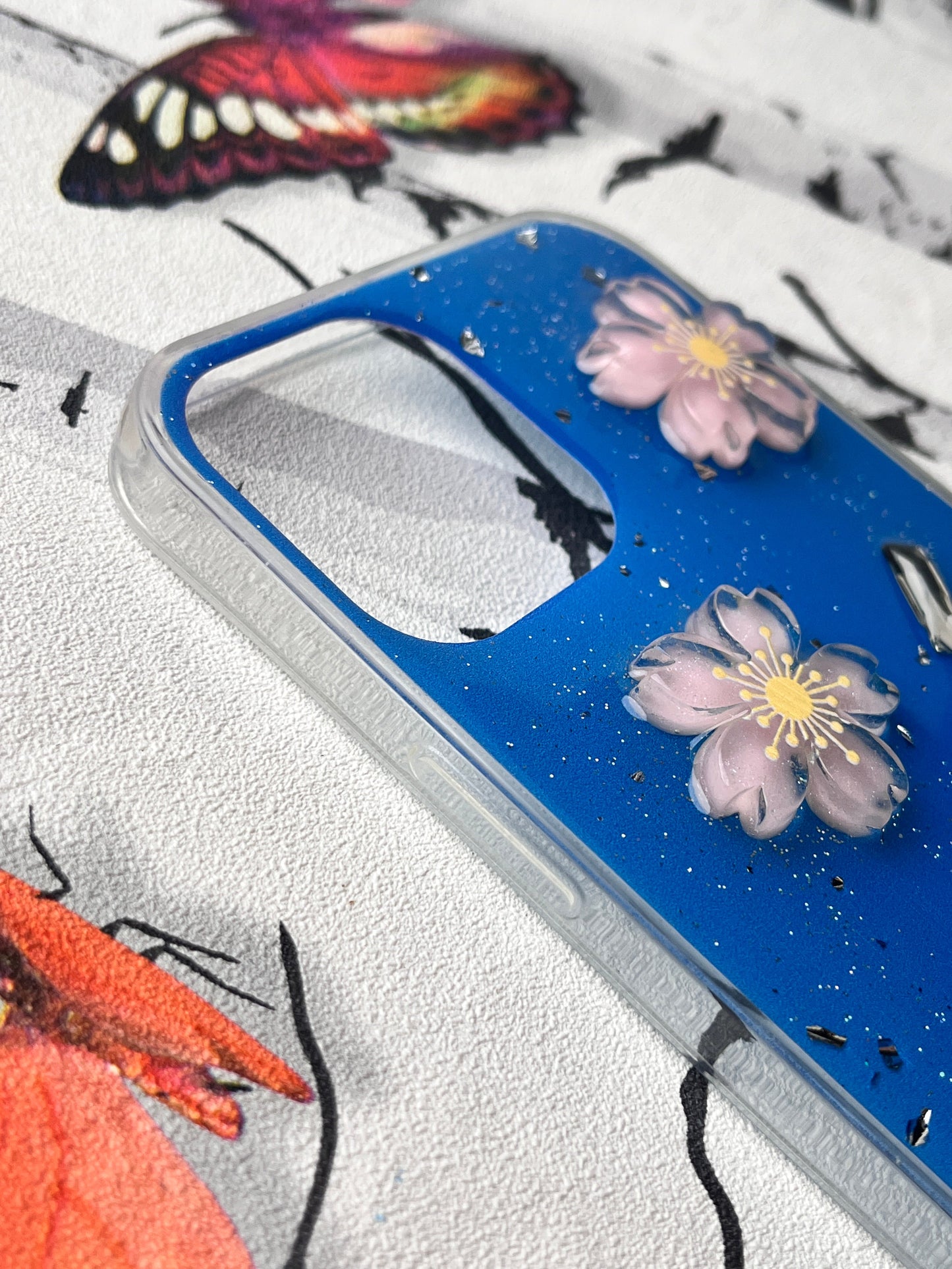 Ladies Spacial Floral Stone Diamond Case