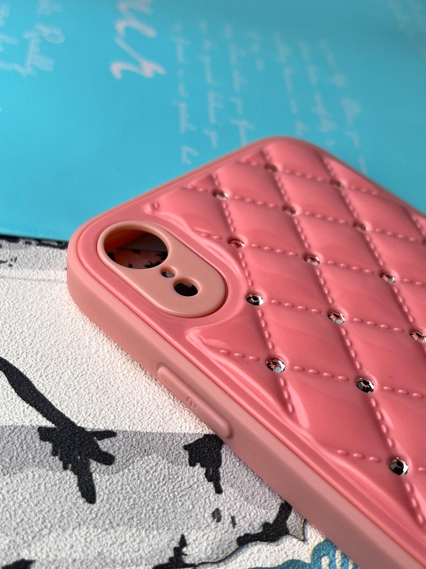 Shiny Square Dotted Dimond Designer Case