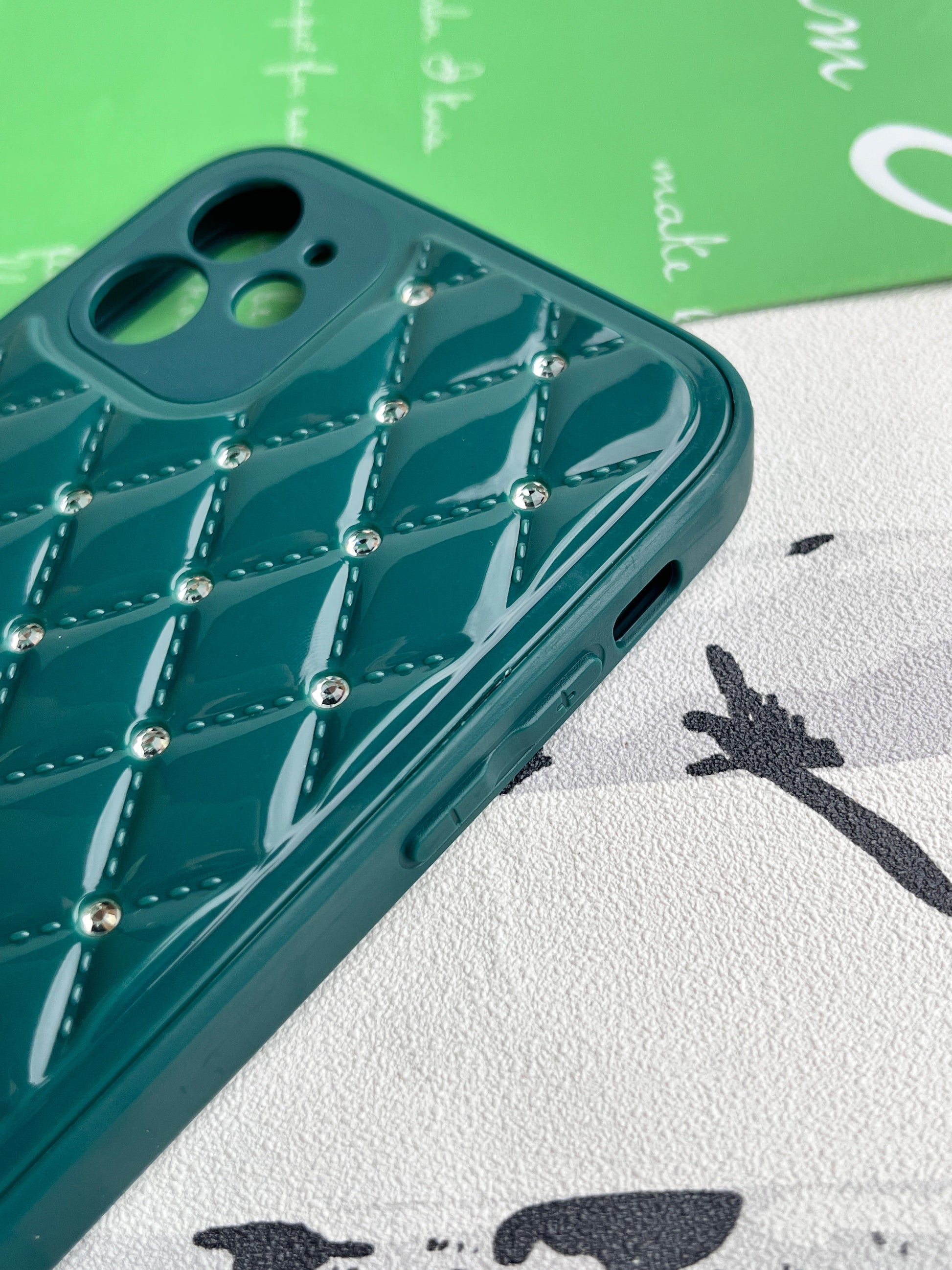 Shiny Square Dotted Dimond Designer Case