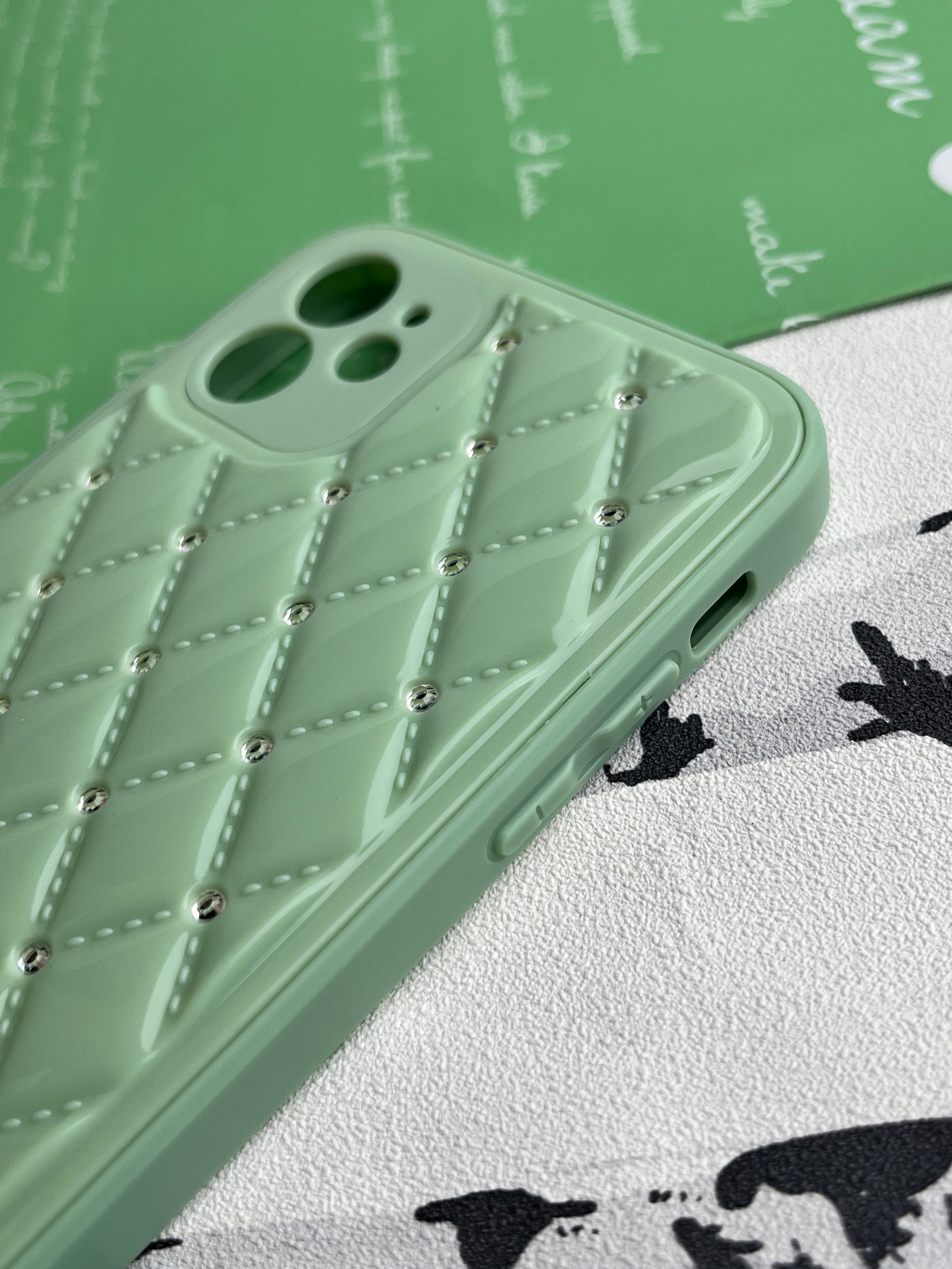 Shiny Square Dotted Dimond Designer Case