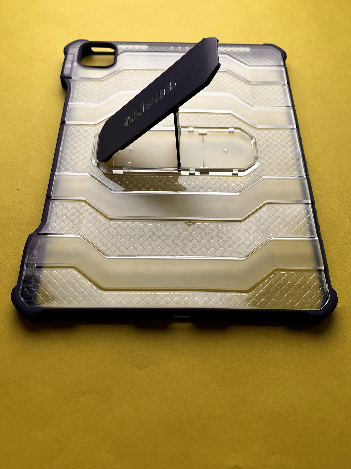 Wlons Rugged Armor Drop Resistance Back Case with Kickstand case