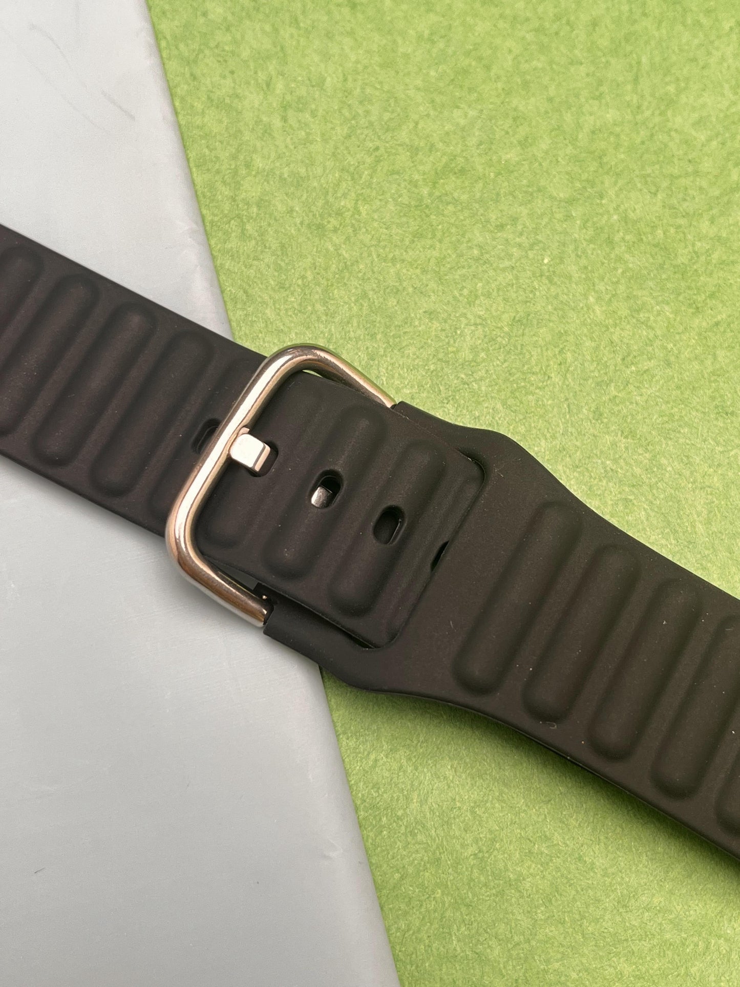 Classy Silicone Strap