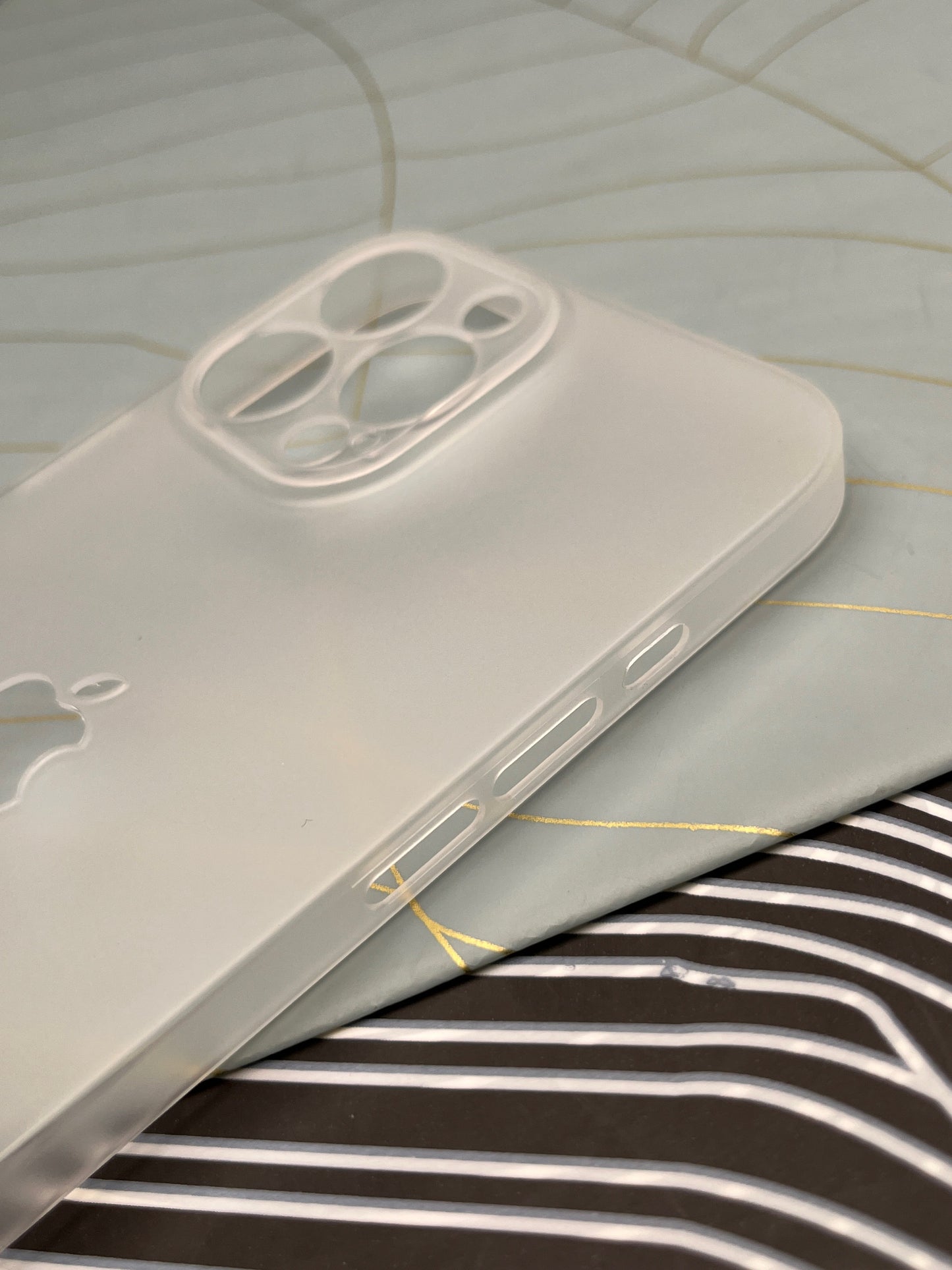 K-Doo White Ultra Slim Logo Cut Paper Case For iPhone