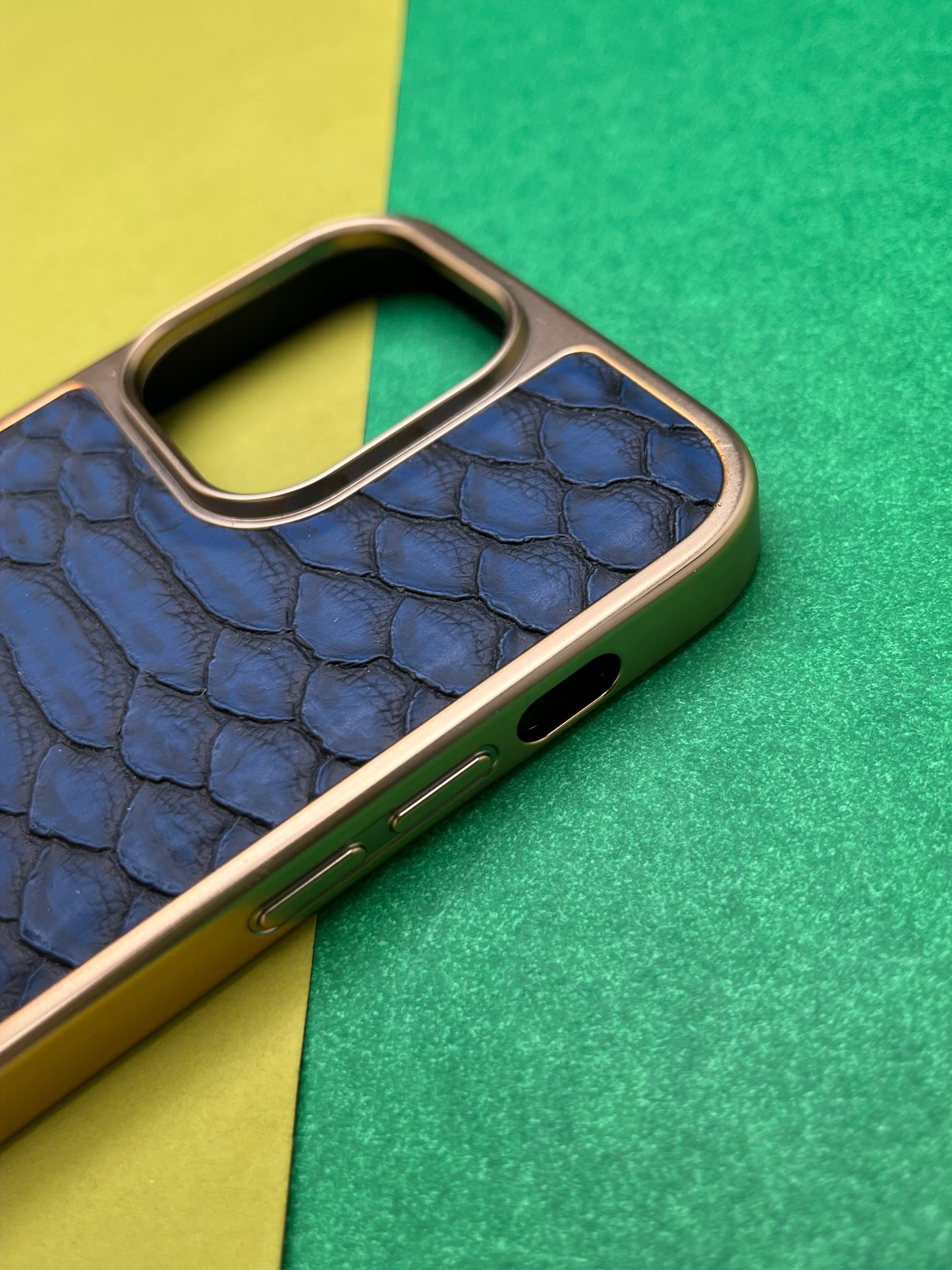 HDD Blue Crocodile Genuine Leather Case For iPhone
