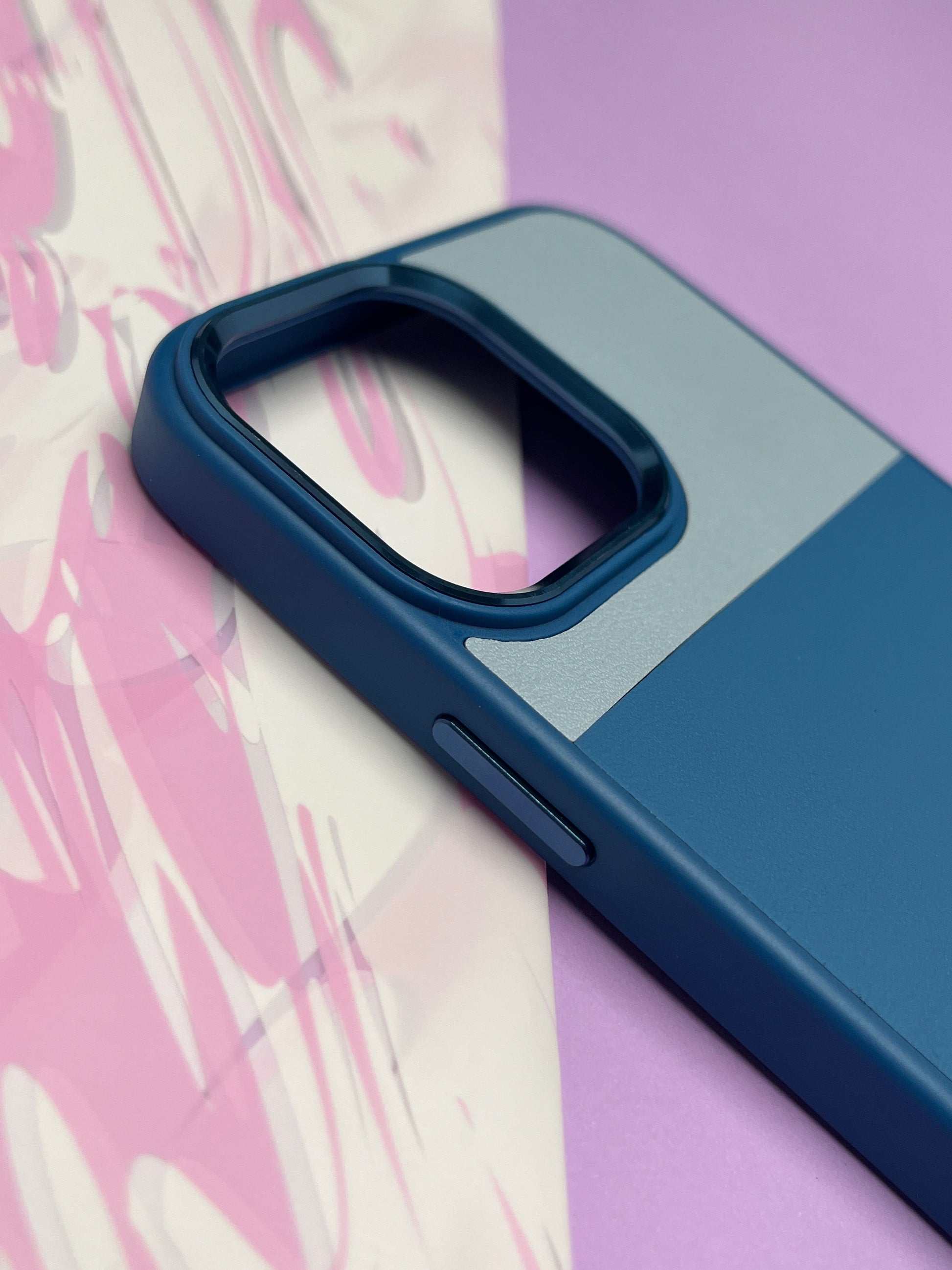 Fantastic Sky Blue Tri Color Leather Case For iPhone