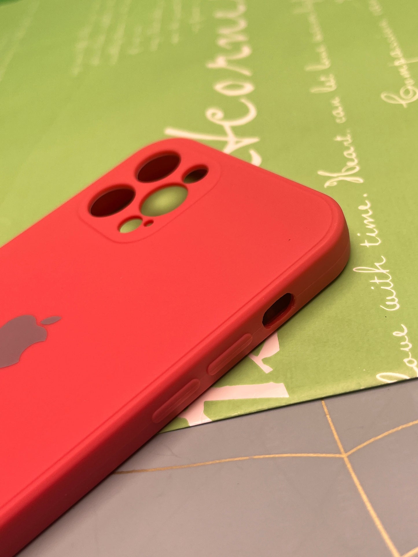 Silicon Case With Camera Protection For iPhone 12 Pro | scw