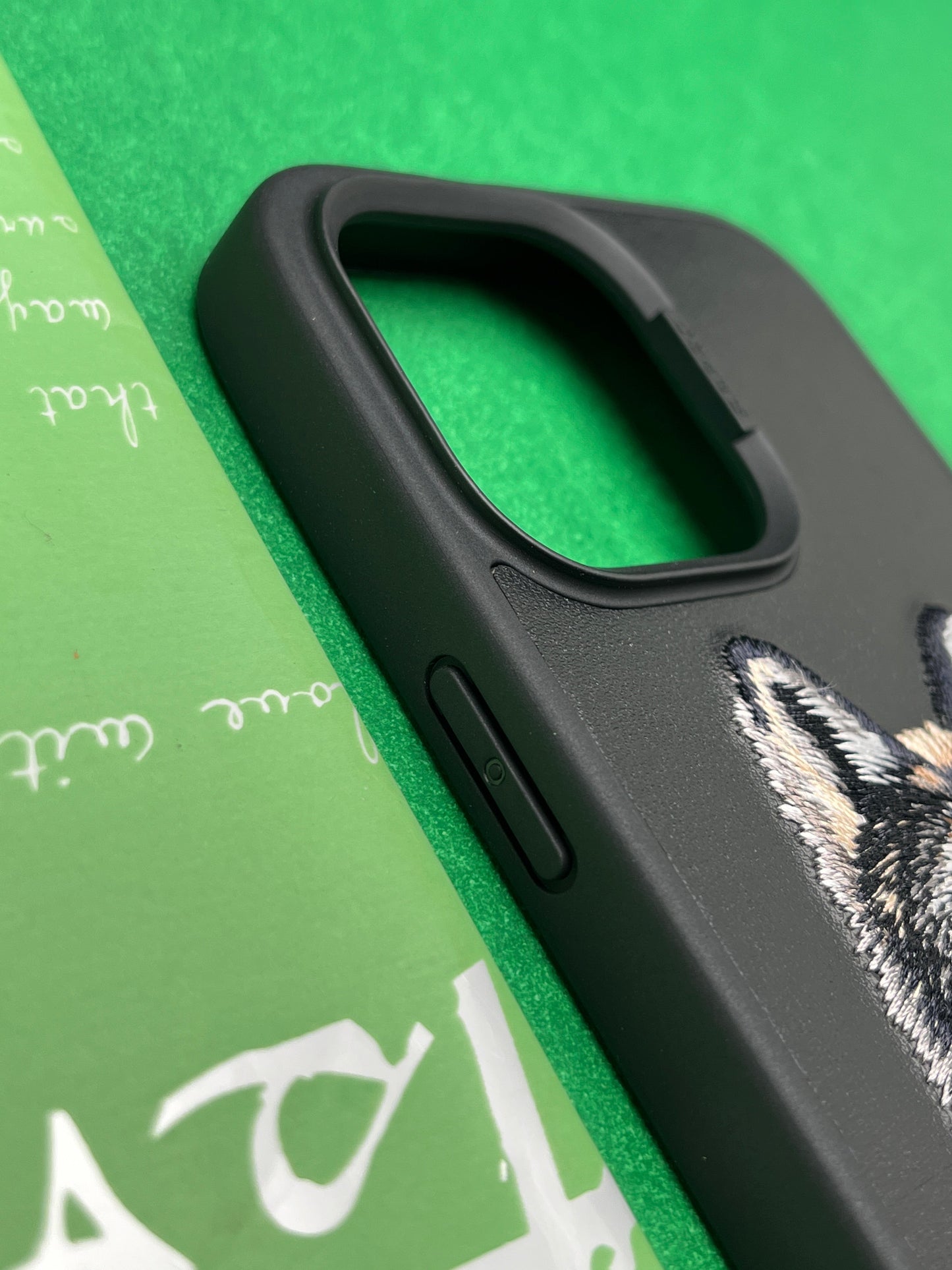 Santa Barbara Wolf Back Cover for iPhone