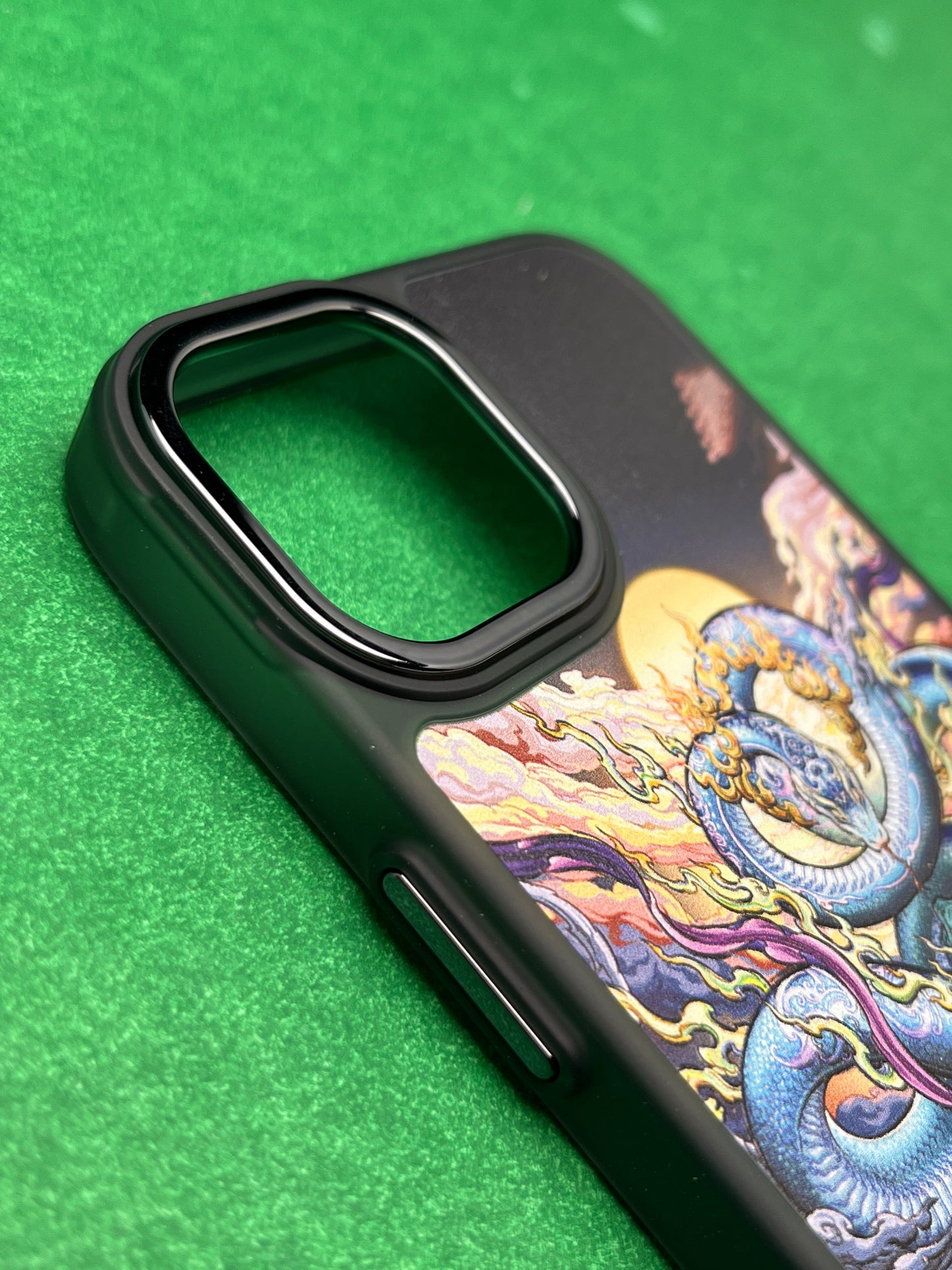 SIVA Snake Animation Slim Bumper Case
