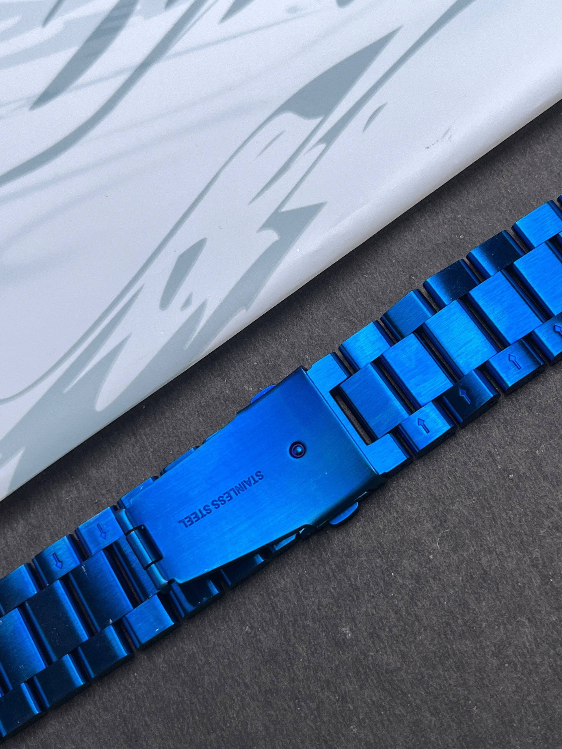 Blue Stainless Steel Metal Strap for Apple Watch