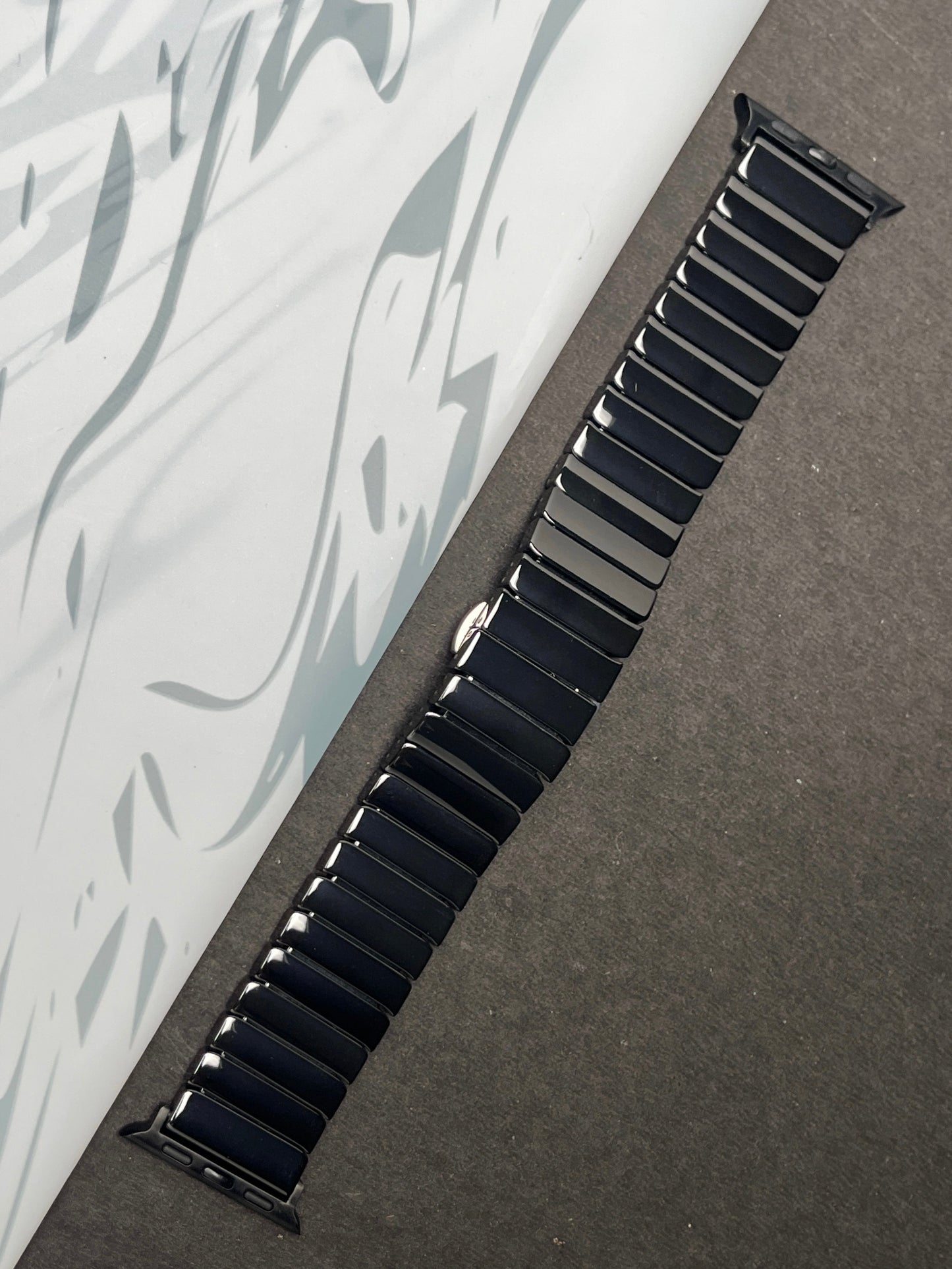 Premium Black Ceramic Strap with Stainless Steel Butterfly Buckle for Apple Watch