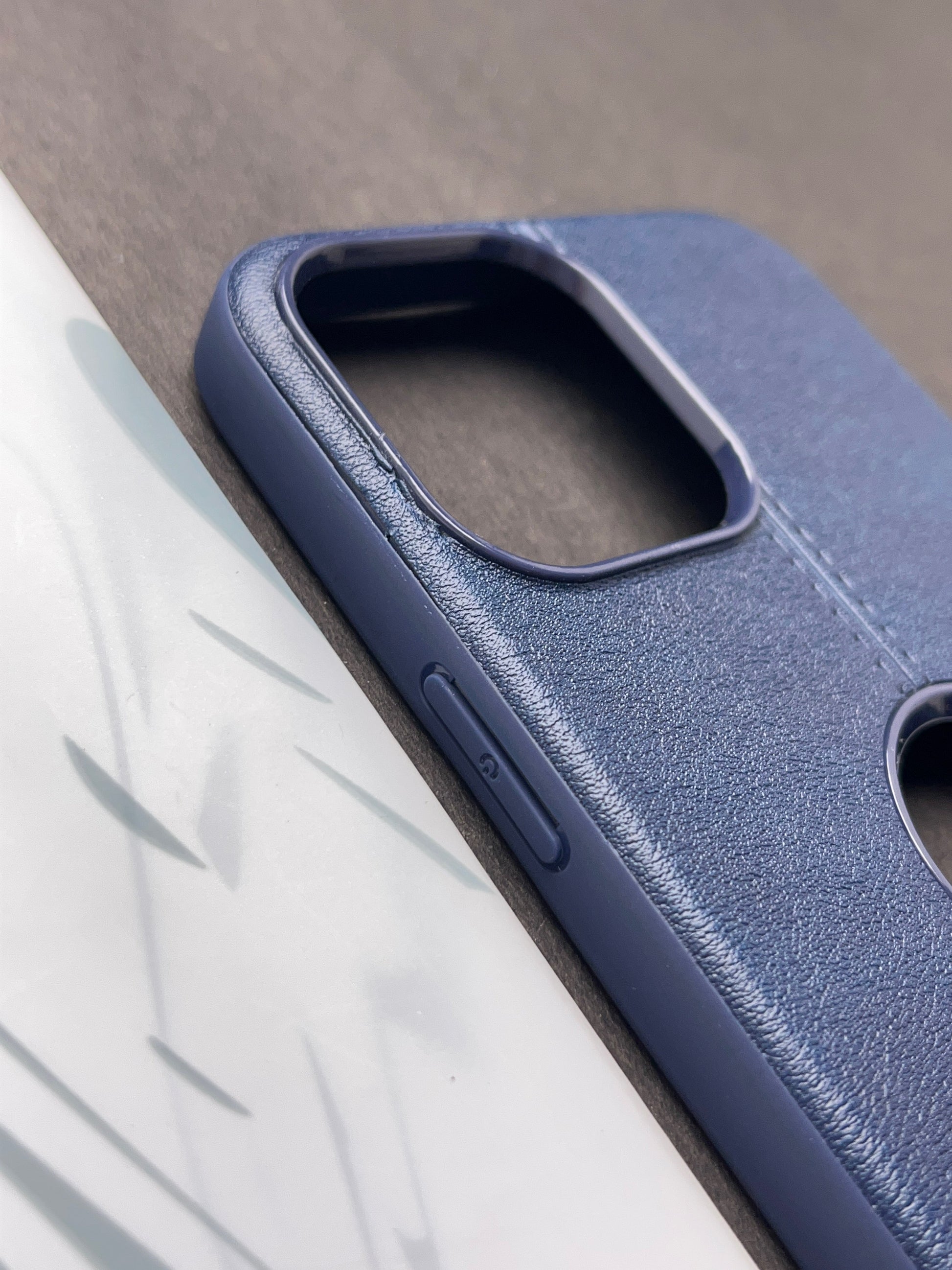 iEPCii Blue Leather With Logocut Case For iPhone