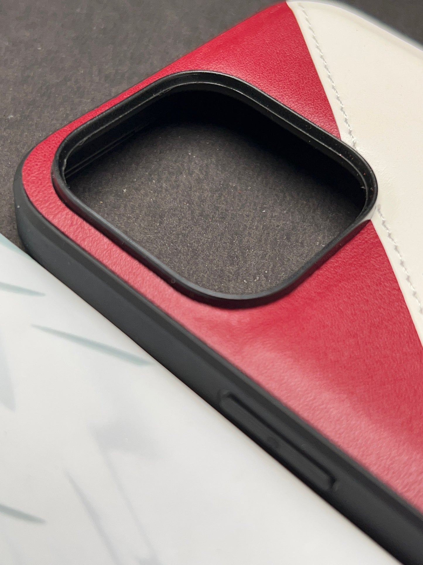 Santa Barbara U.S POLO Red-Blue Back Cover for iPhone