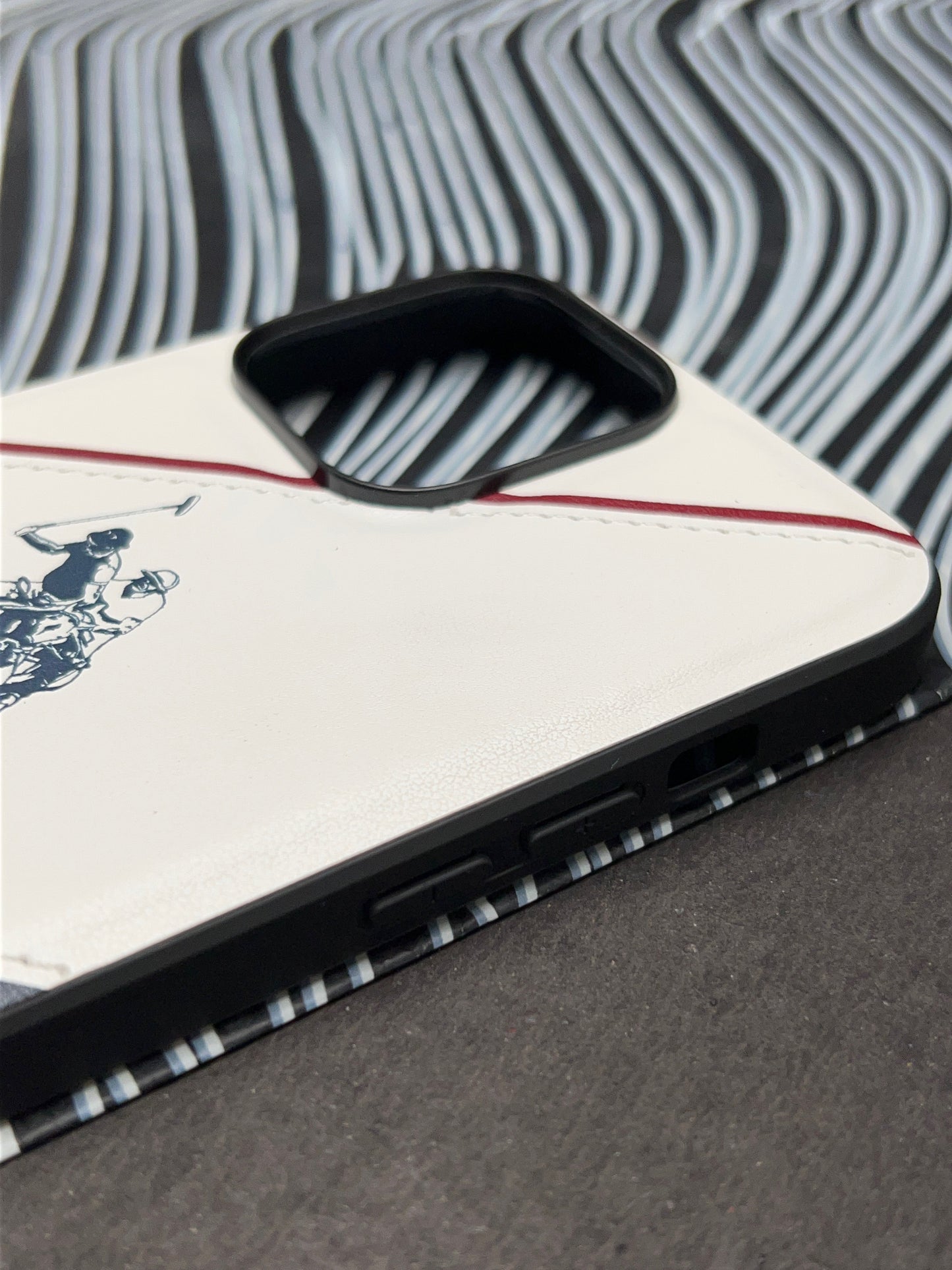 Santa Barbara U.S POLO White Back Cover for iPhone