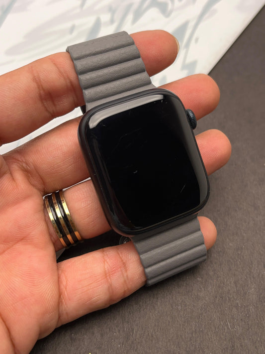 Grey Magnetic Leather Strap For Apple Watch