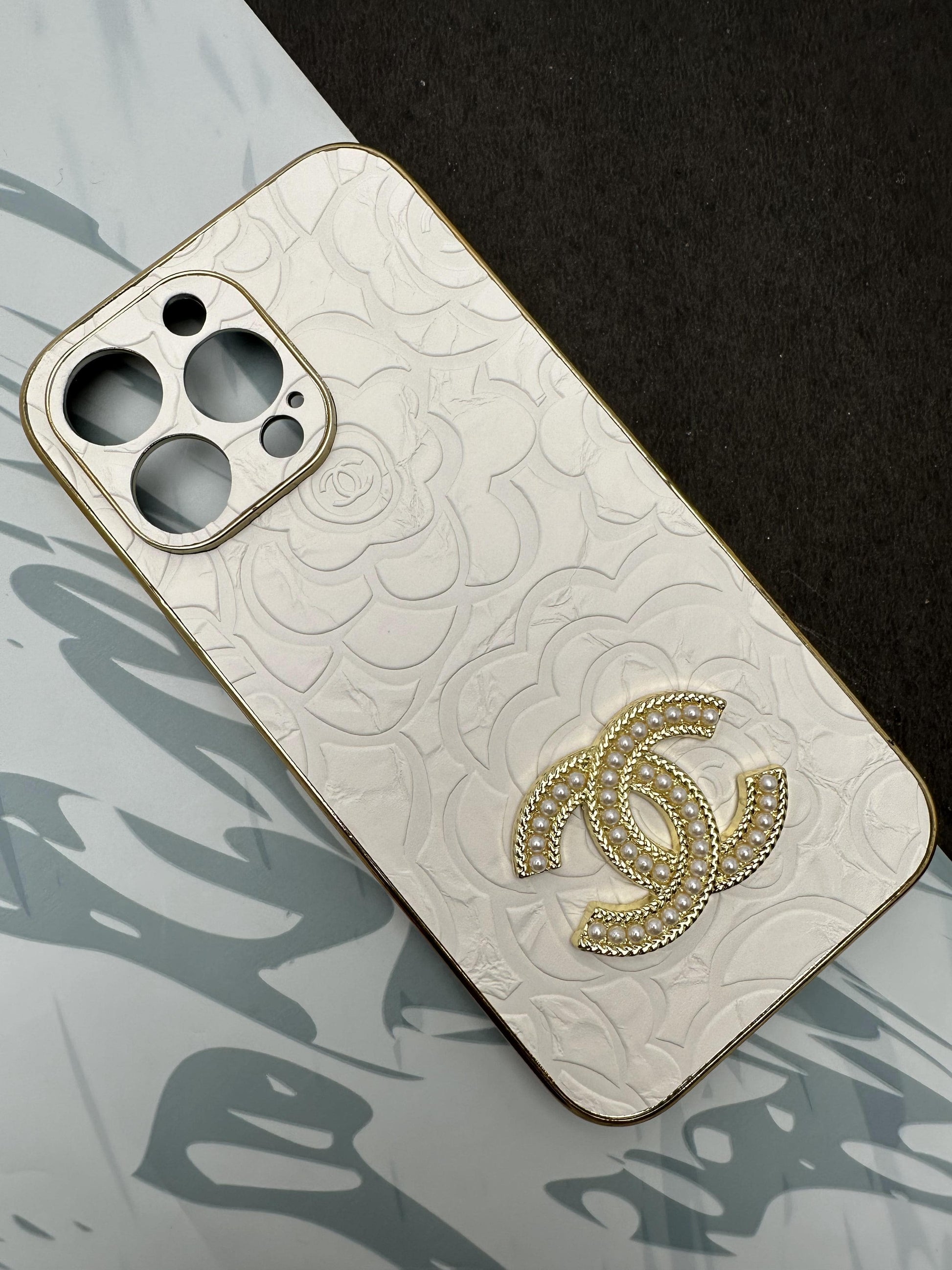 CHANEL White Gold Luxury Back case For iPhone GenZ – GenZ Lifestyle