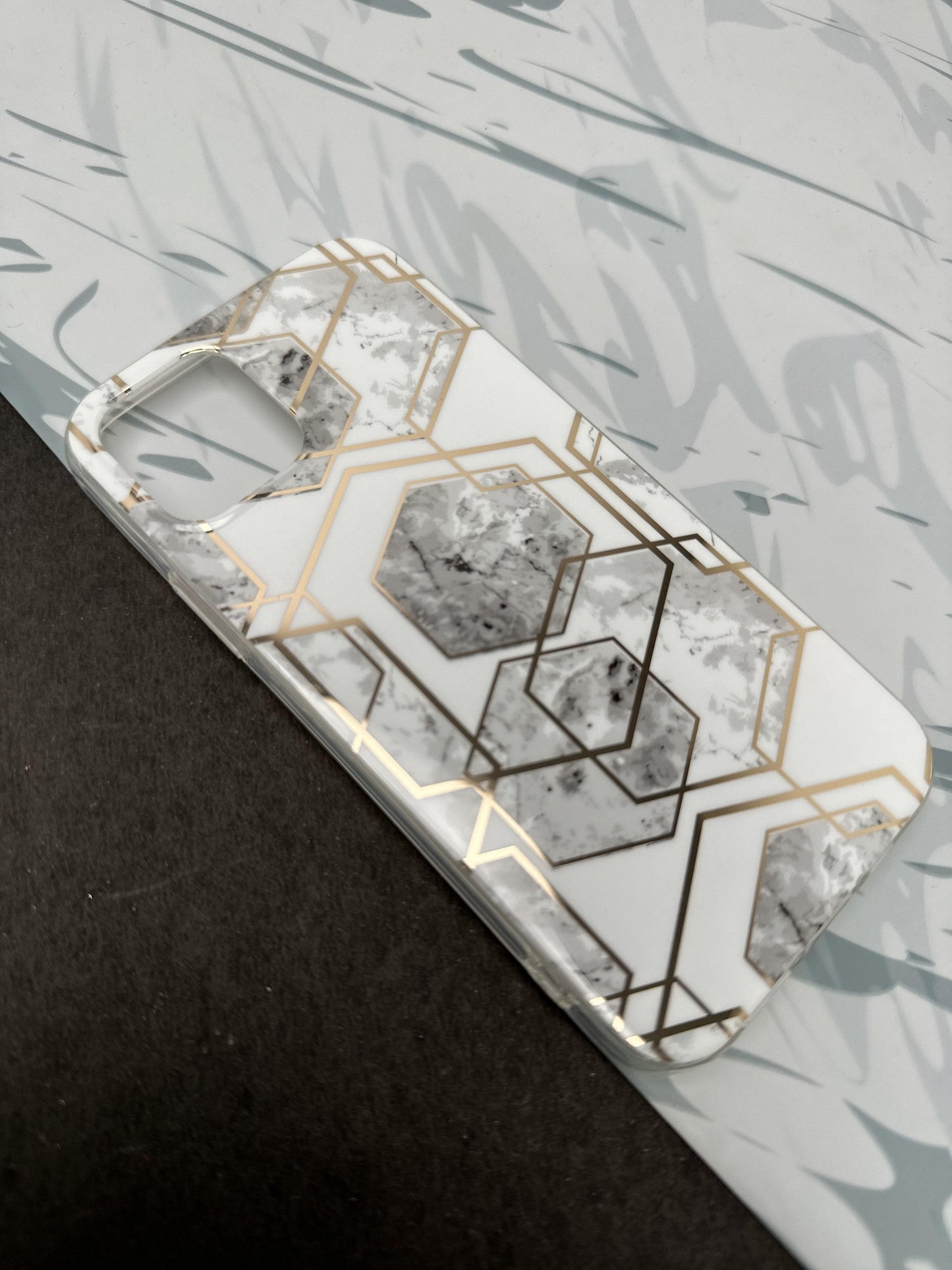 Geometric White Ceramic Design Silicon Case for iPhone