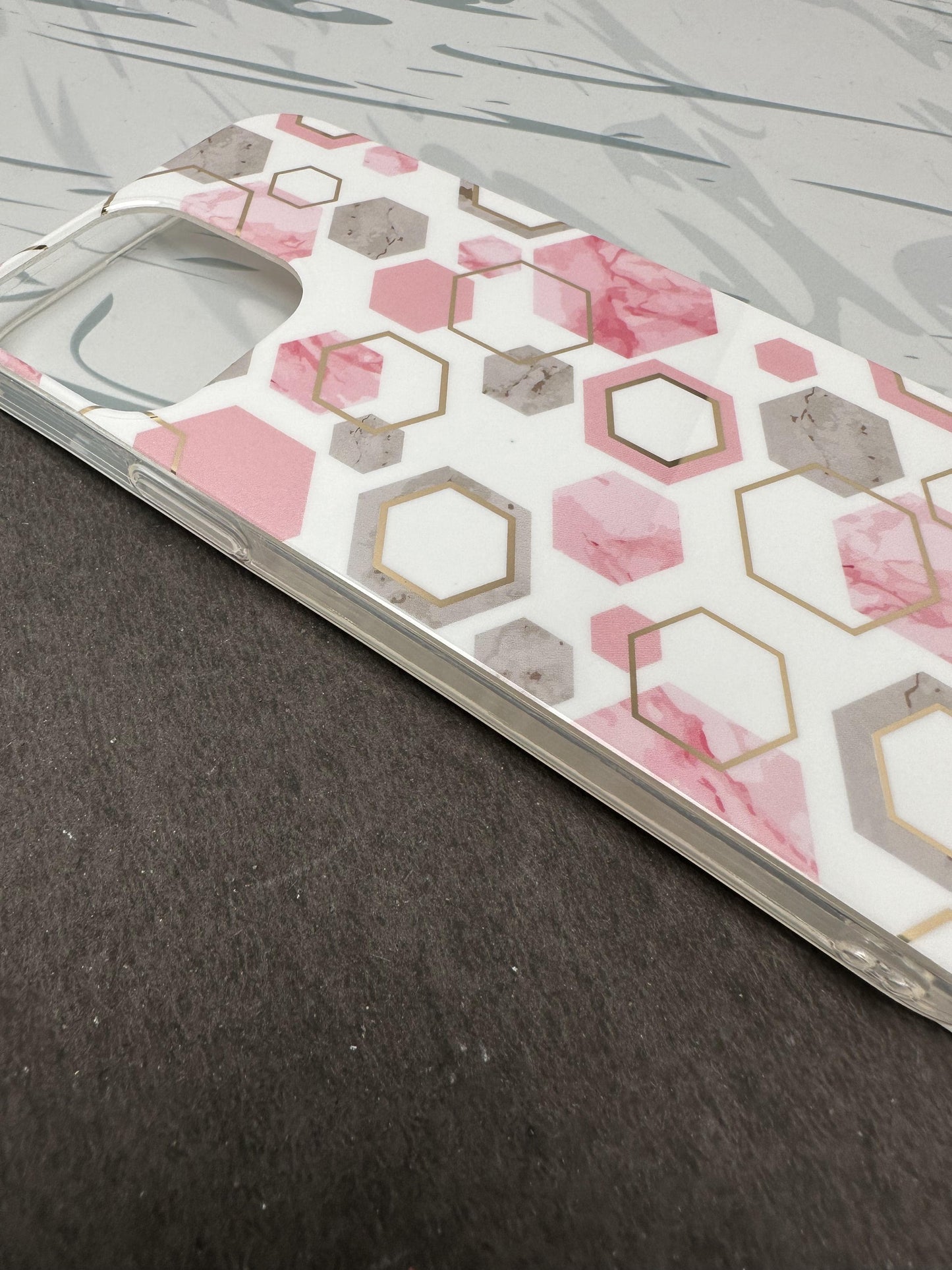 Geometric Pink Hexa Design Silicon Case for iPhone