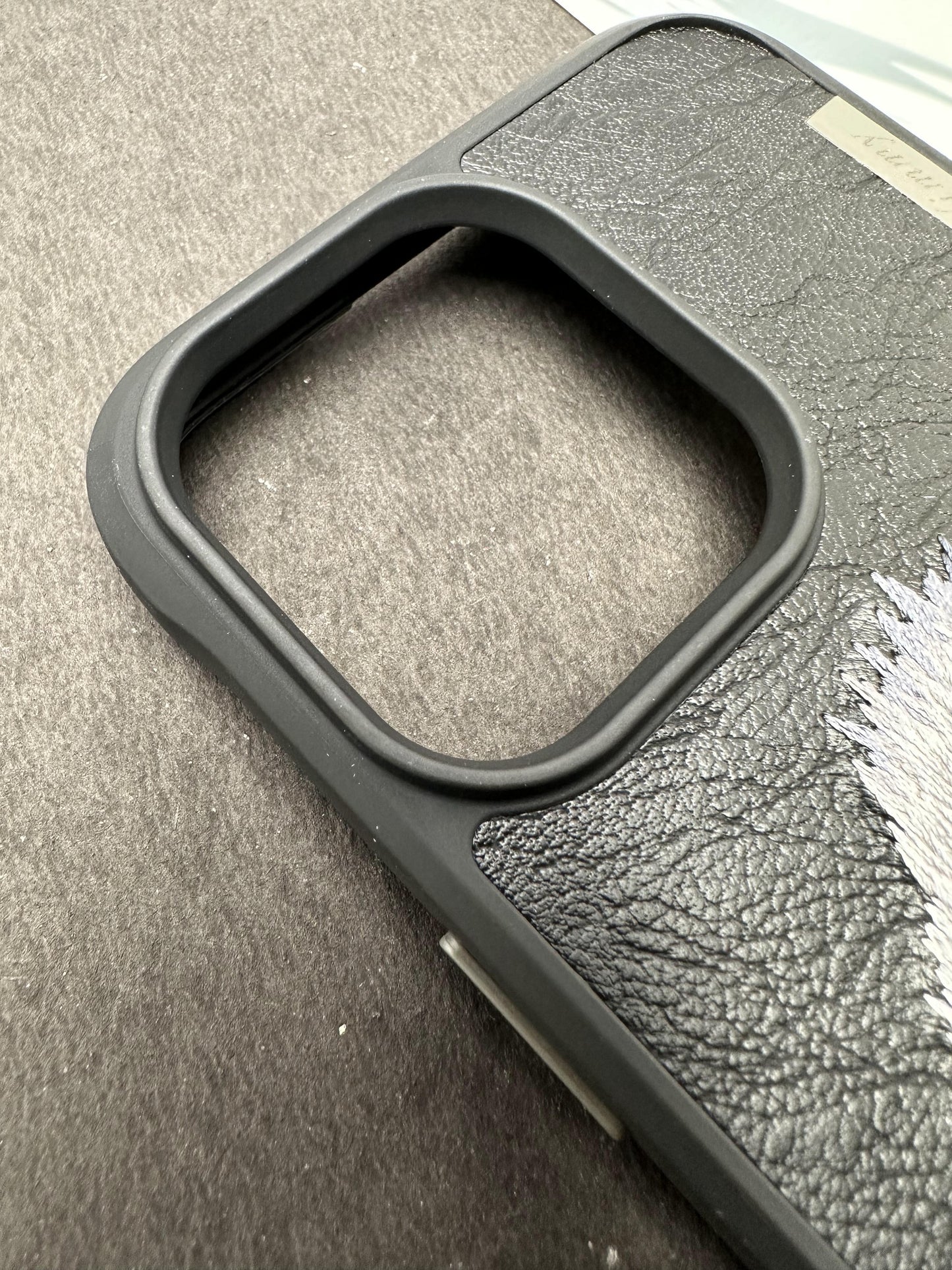 Nimmy Design 3D Embroidery Cases for iPhone King Kong Face Black