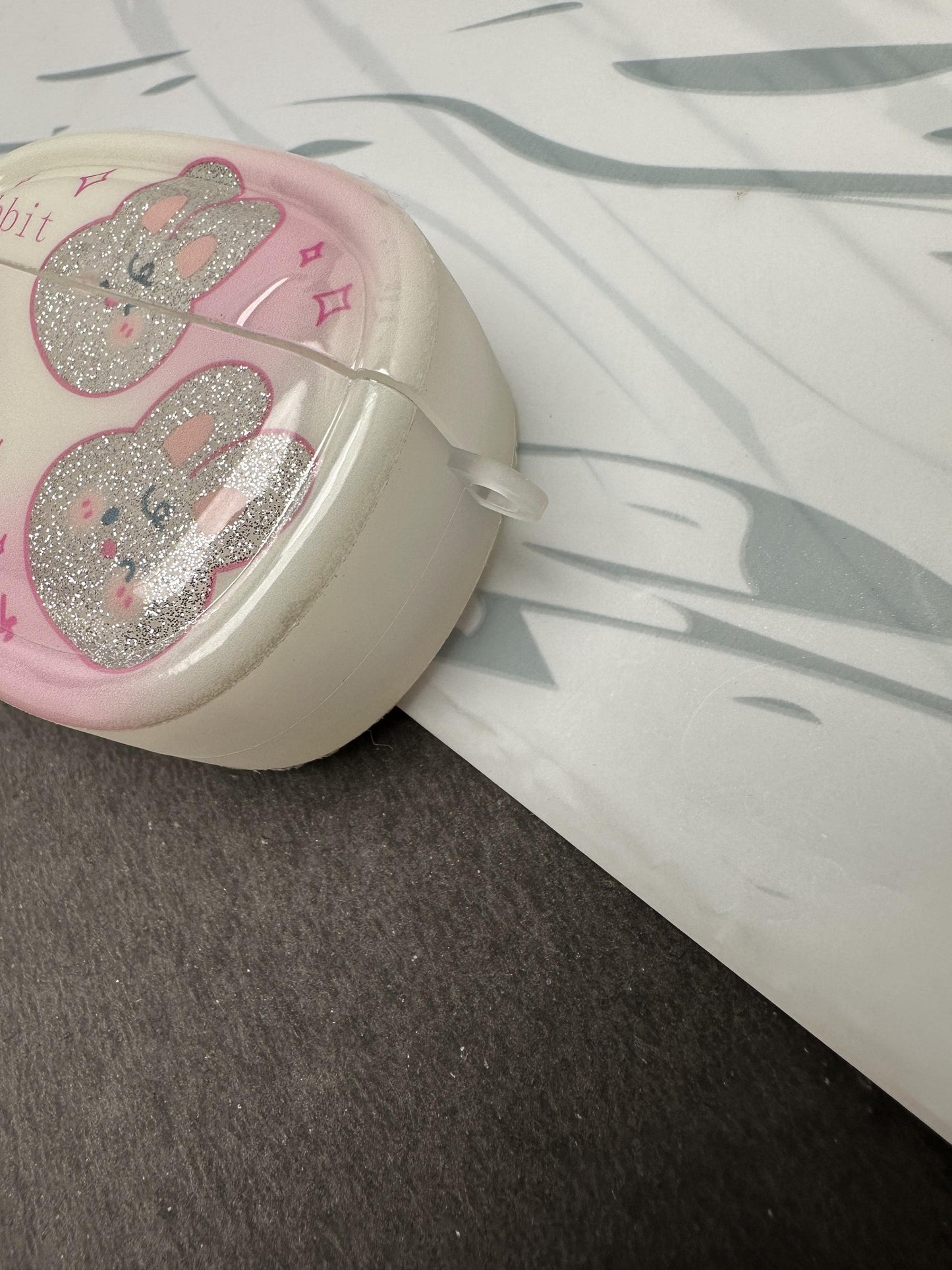 Glitter Teddy Bumper With Pearl Charm Case For Apple AirPods