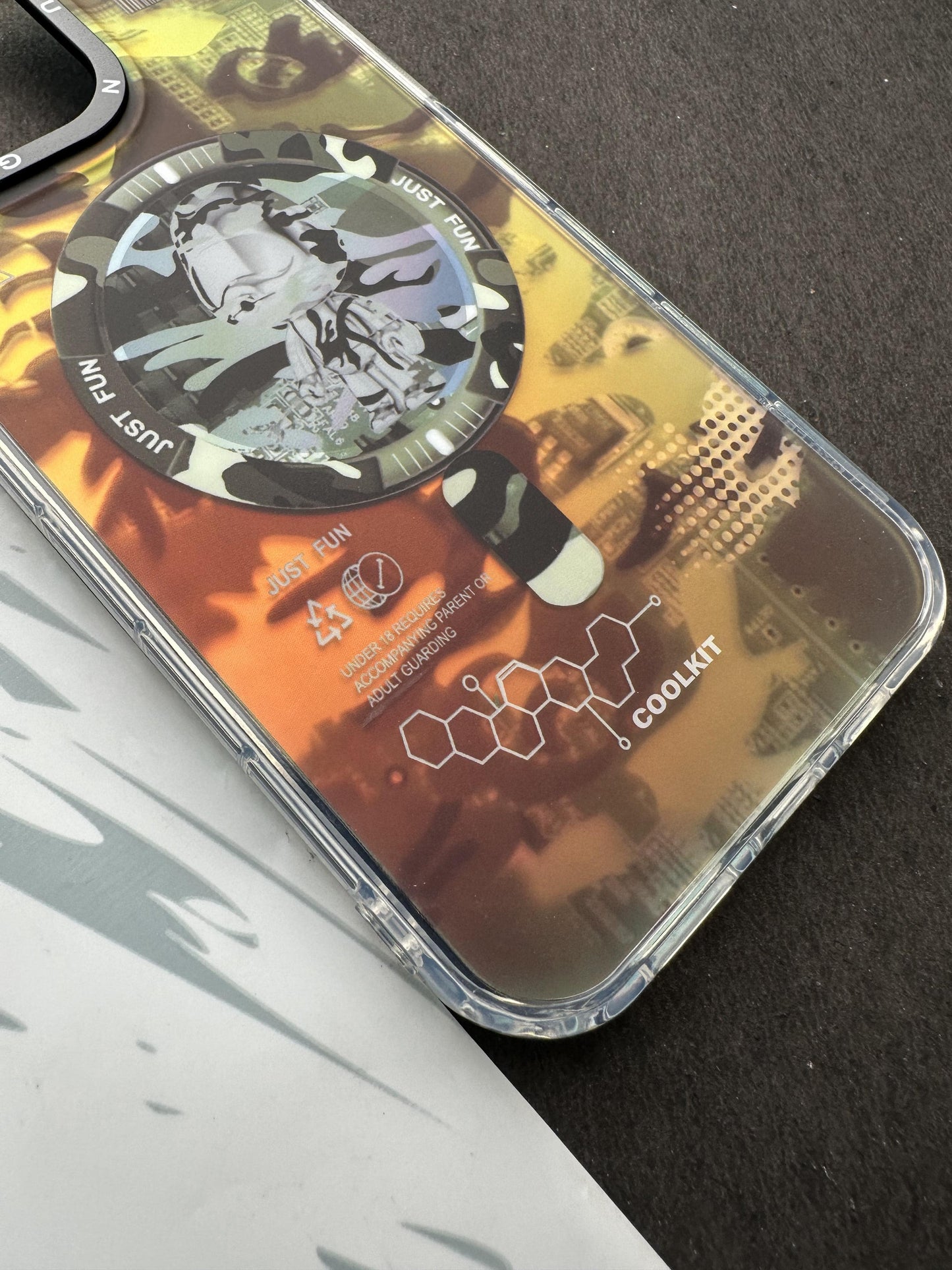 Youngkit Futuristic Circuit With Magsafe Camouflage Green Case For iPhone