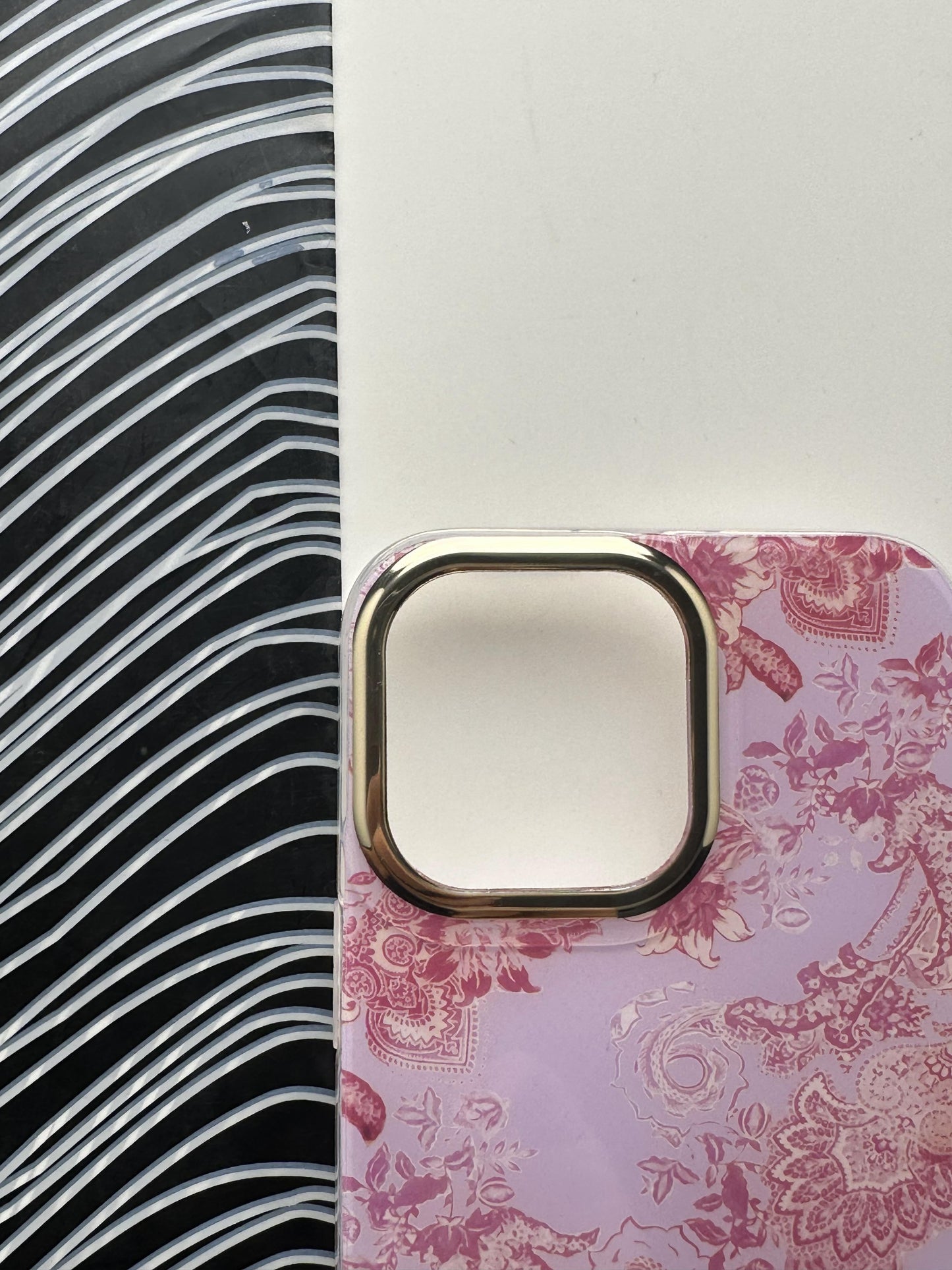 GUESS Pink Flower Case For iPhone