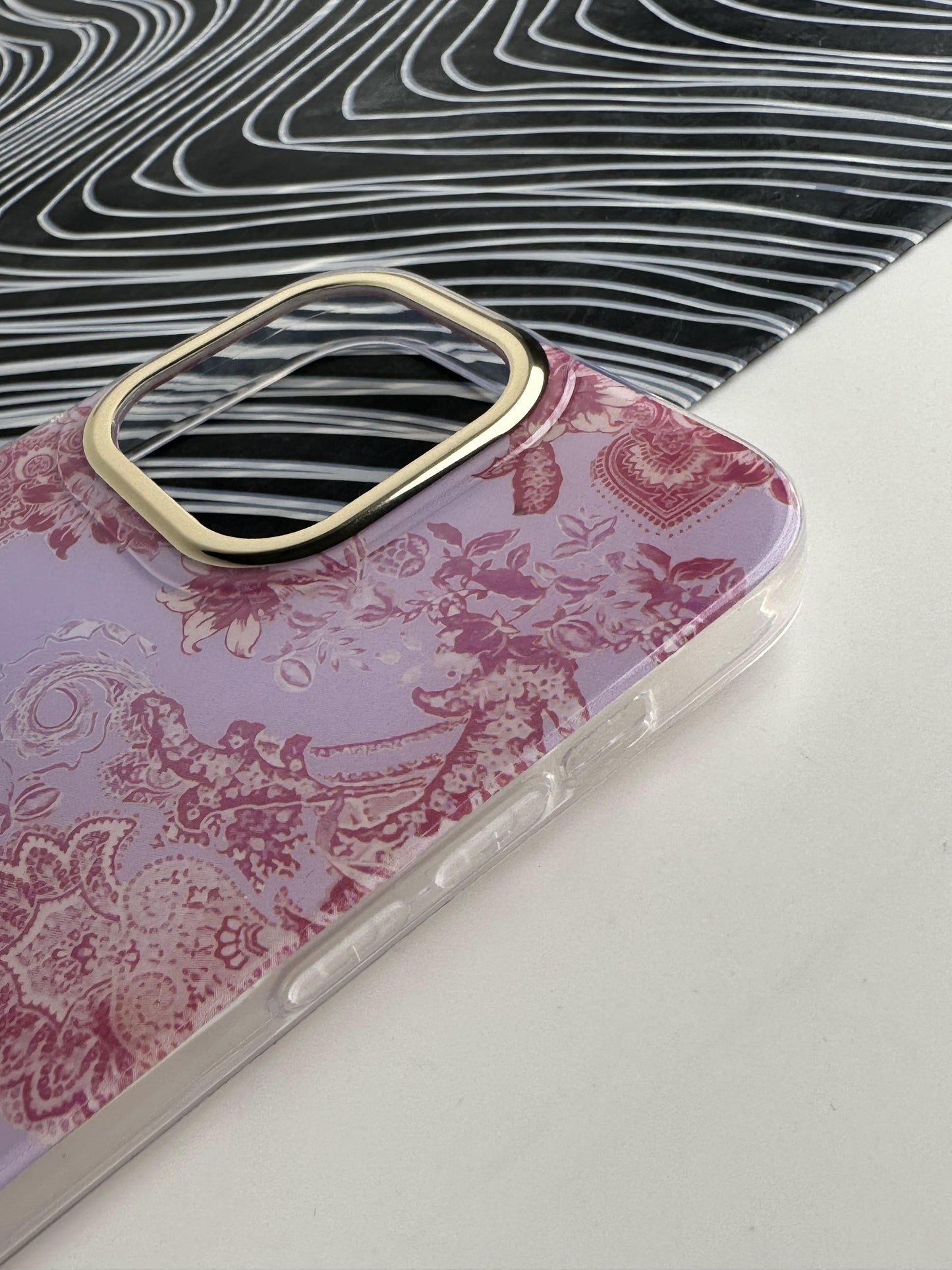 GUESS Pink Flower Case For iPhone