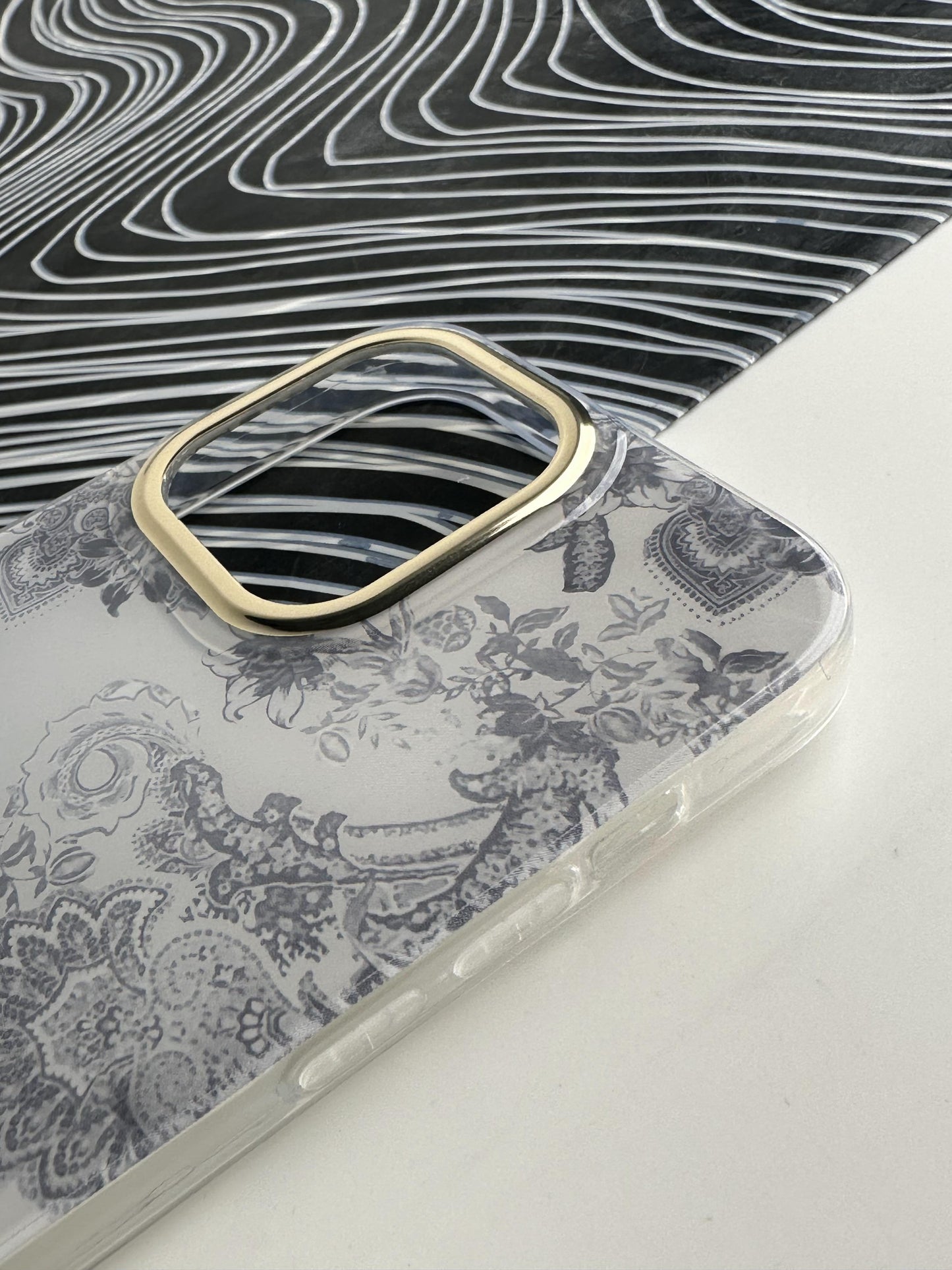 GUESS Grey Flower Case For iPhone