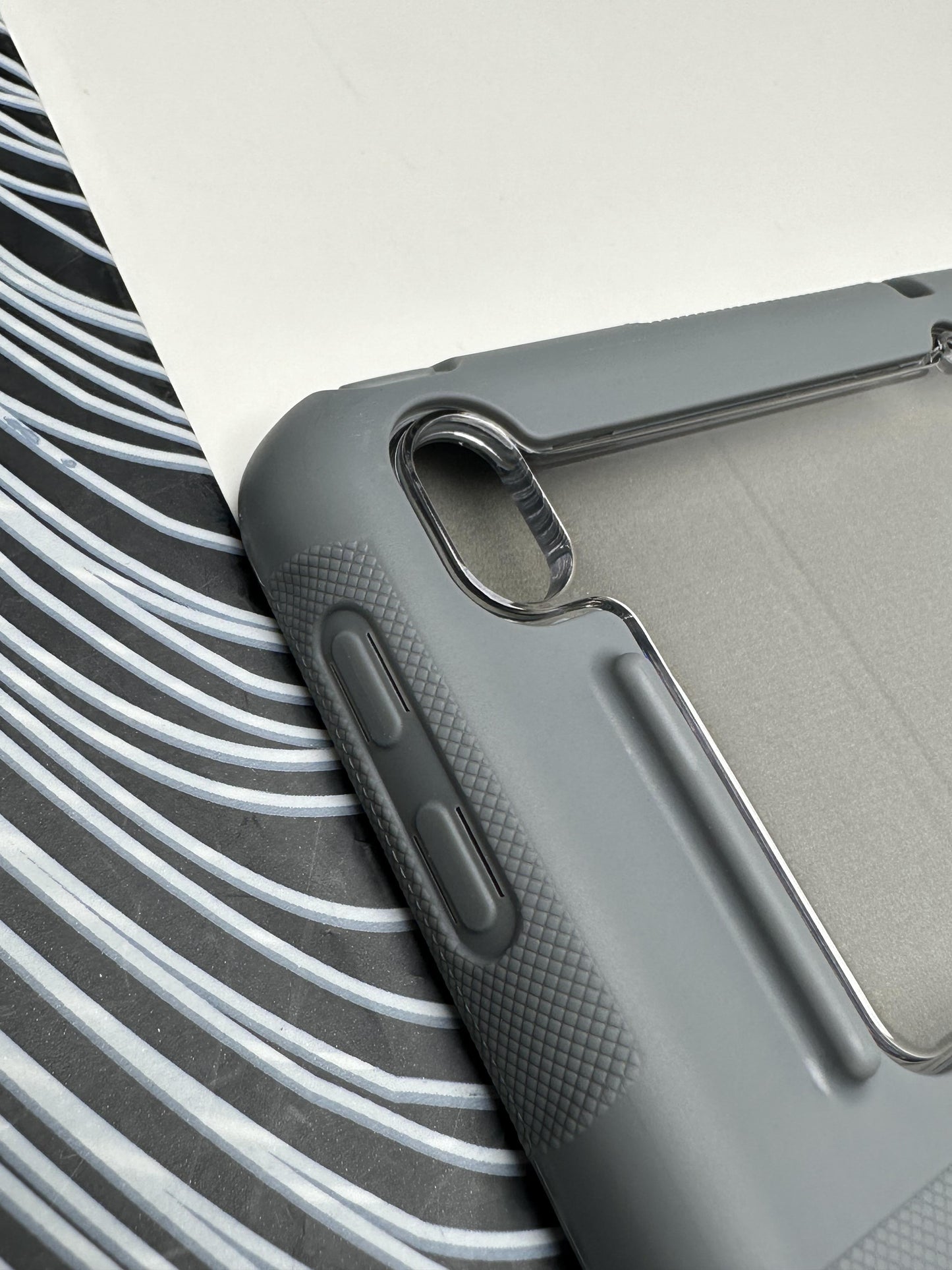 MUTURAL Black Smart Flip Cover Stand with Pen Slot for iPad