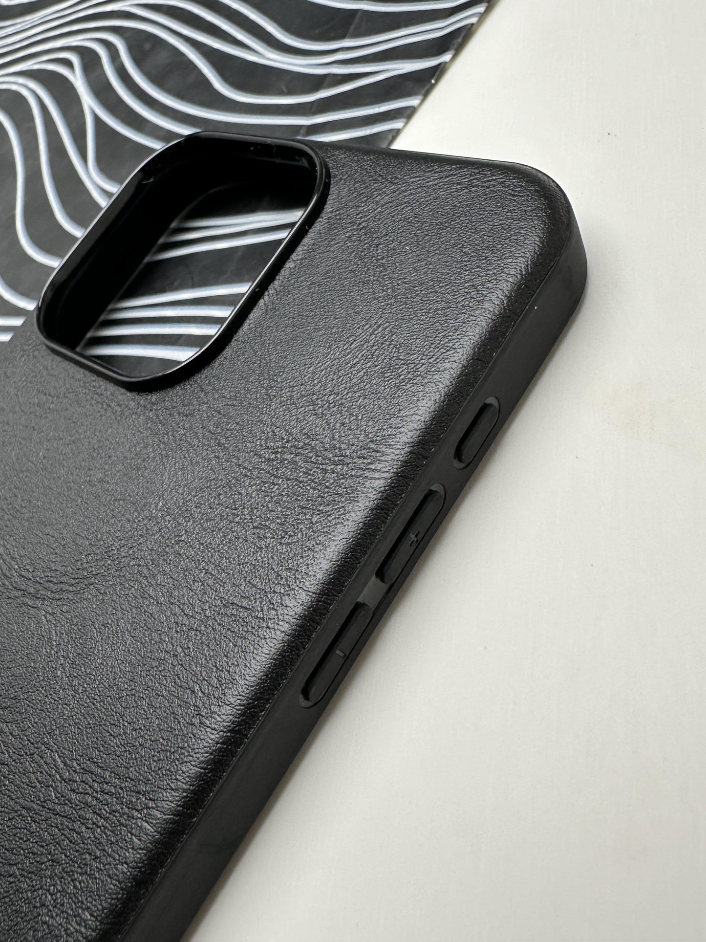 HDD Black Genuine Leather Case For iPhone