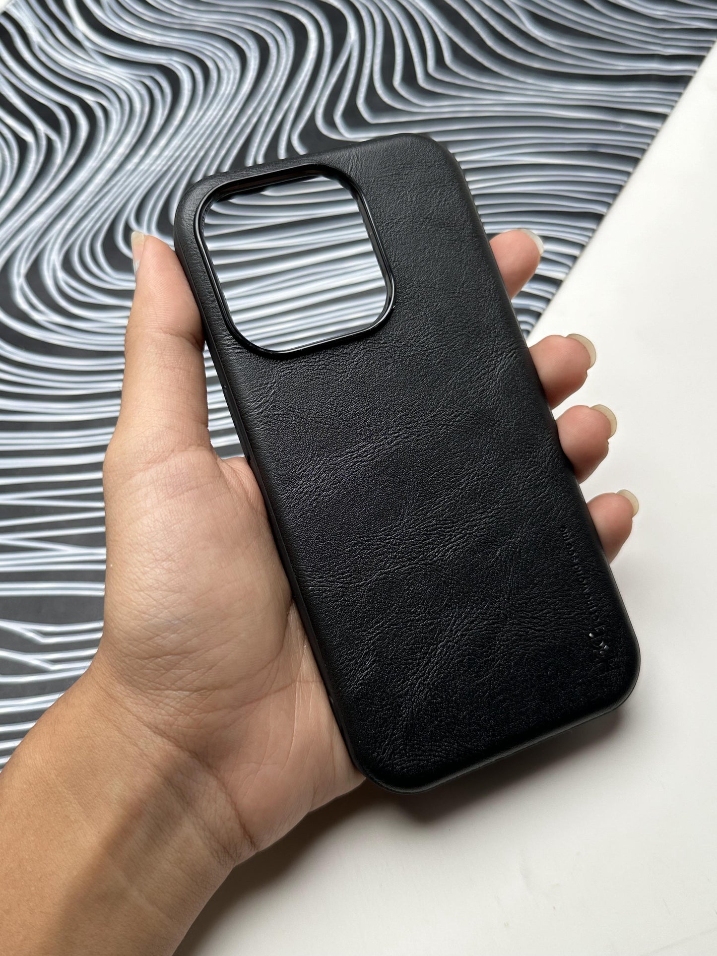 HDD Black Genuine Leather Case For iPhone