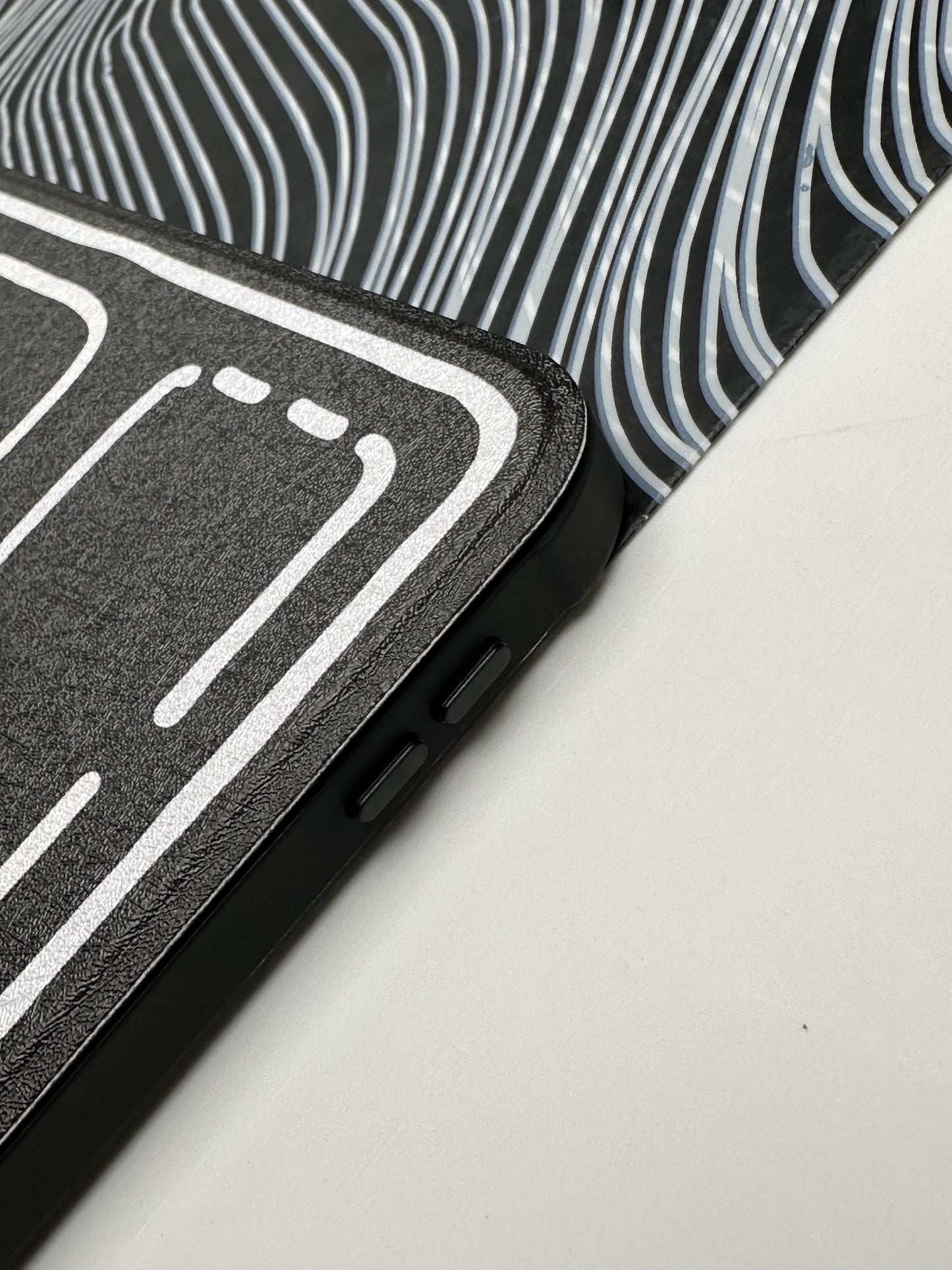 Black Leather Dotted Line Case With Stand for iPad