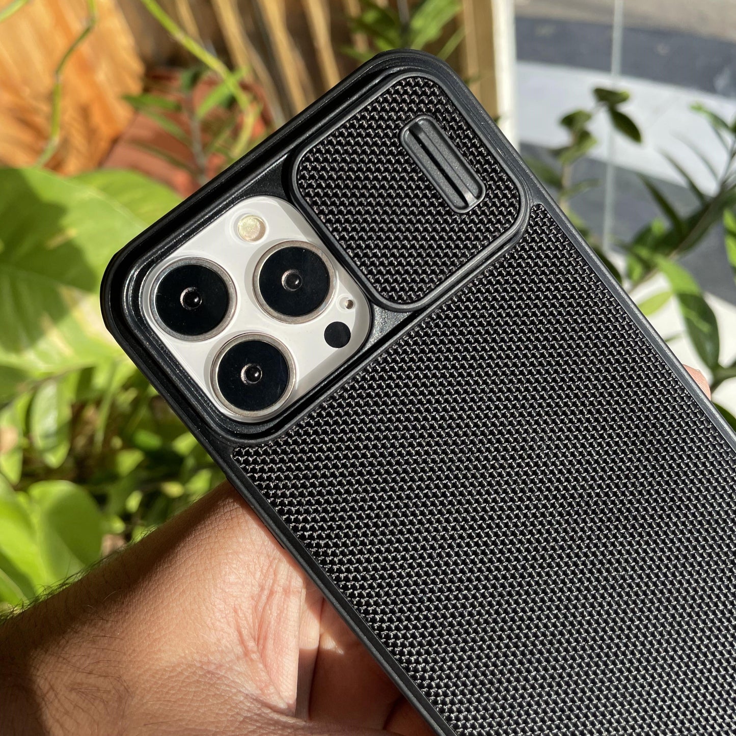 Nillkin Textured Pro Camshield Camera Slider Nylon Fiber Tough & Durable PC + TPU Material Luxury Protect Black case for iPhone