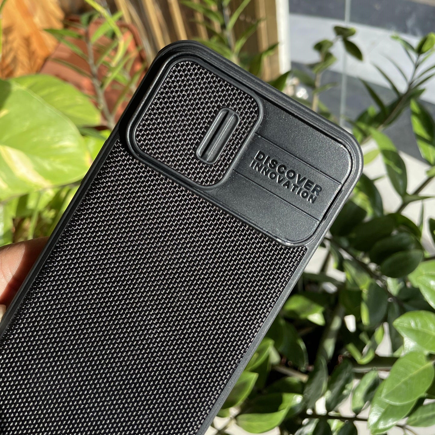 Nillkin Textured Pro Camshield Camera Slider Nylon Fiber Tough & Durable PC + TPU Material Luxury Protect Black case for iPhone