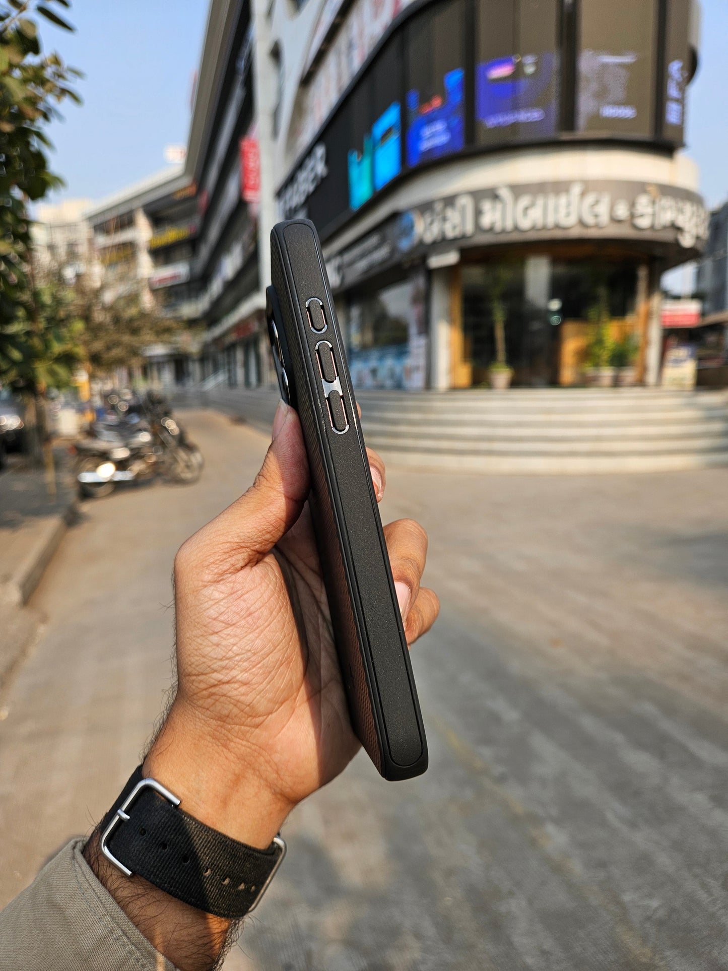 MAG ARMOR Spigen Case for iphone