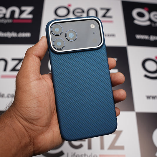 Blue 0.8mm Ultra Slim Carbon Fiber Magnetic Cover with MagSafe for iPhone